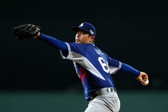 SYDNEY, AUSTRALIA - MARCH 20:  Zach Lee of the Dodgers pitches during the match between Team Australia and the LA Dodgers at Sydney Cricket Ground on March 20, 2014 in Sydney, Australia.  (Photo by Cameron Spencer/Getty Images)