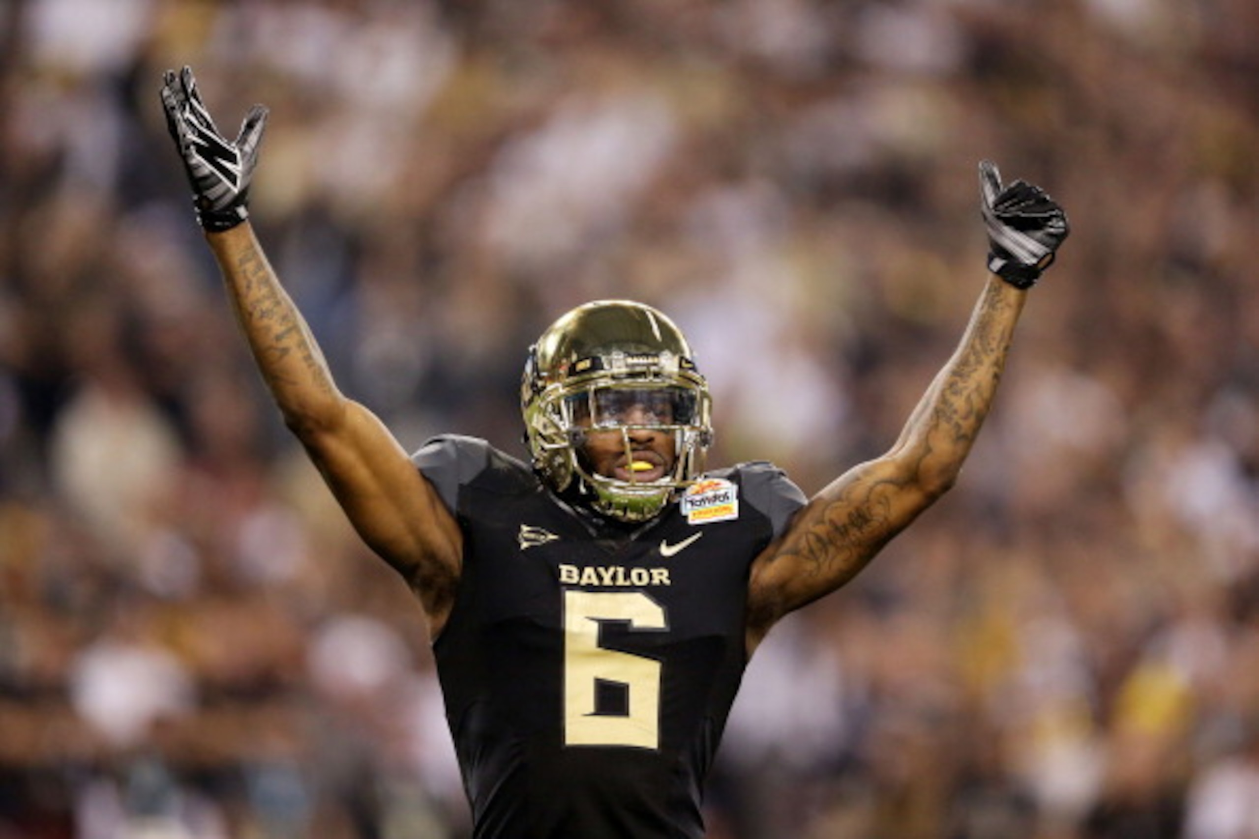Ahmad Dixon played hybrid linebacker-safety in college, which could compel the Browns to draft him.