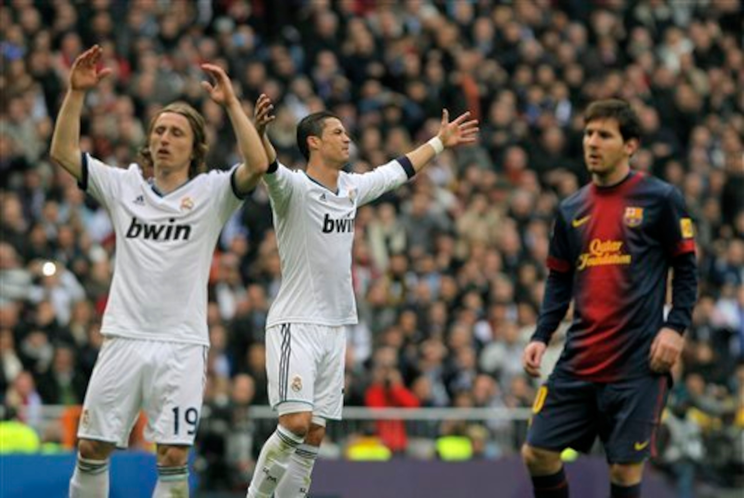 Ronaldo has a better goals-per-game average than Messi.