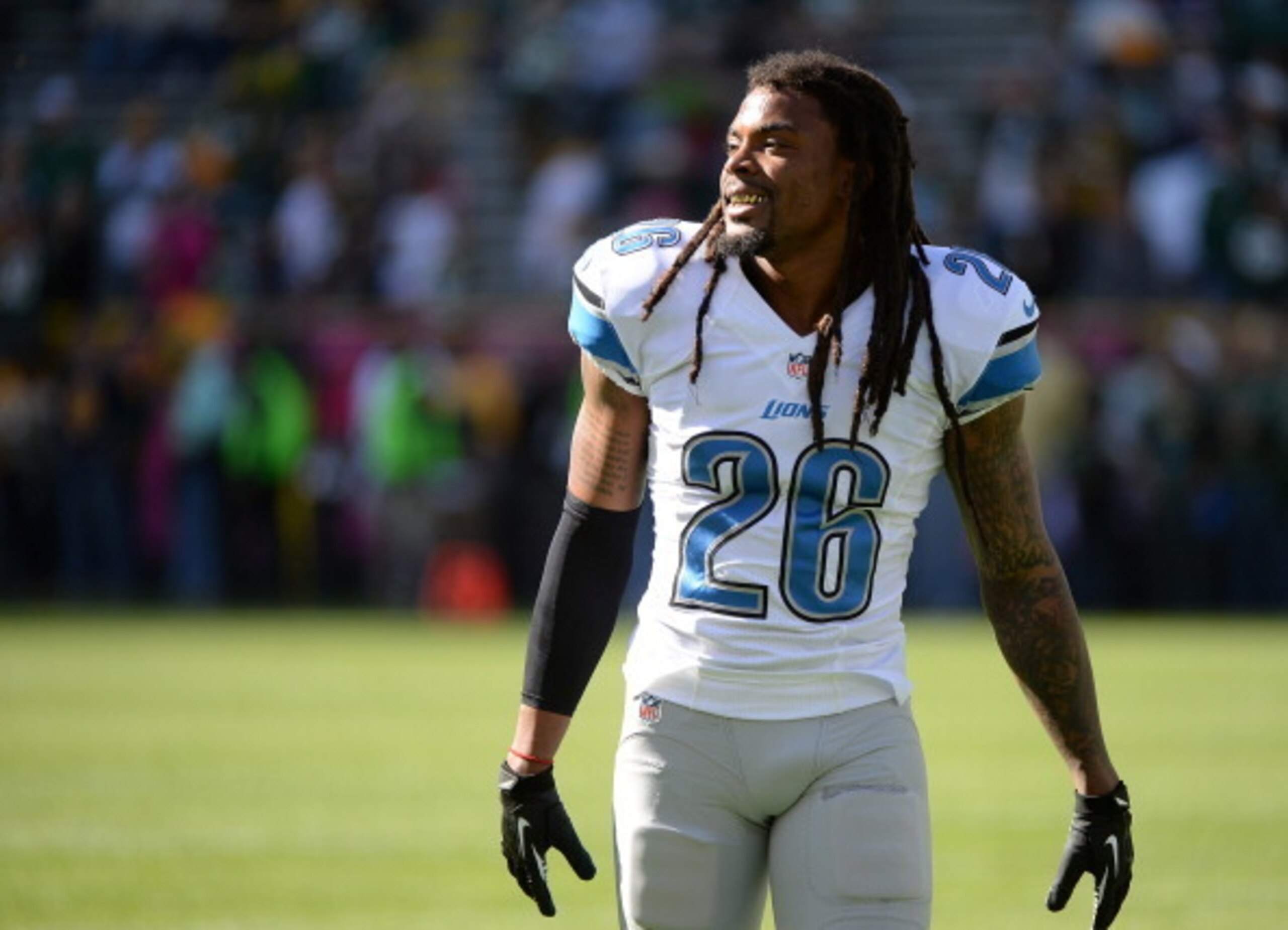 After releasing Louis Delmas this offseason, the Detroit Lions should be looking to draft a safety.
