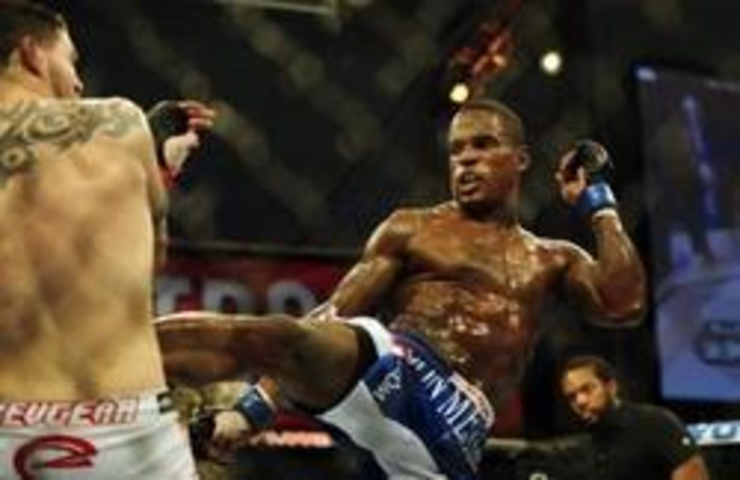 Lorenz Larkin (right)