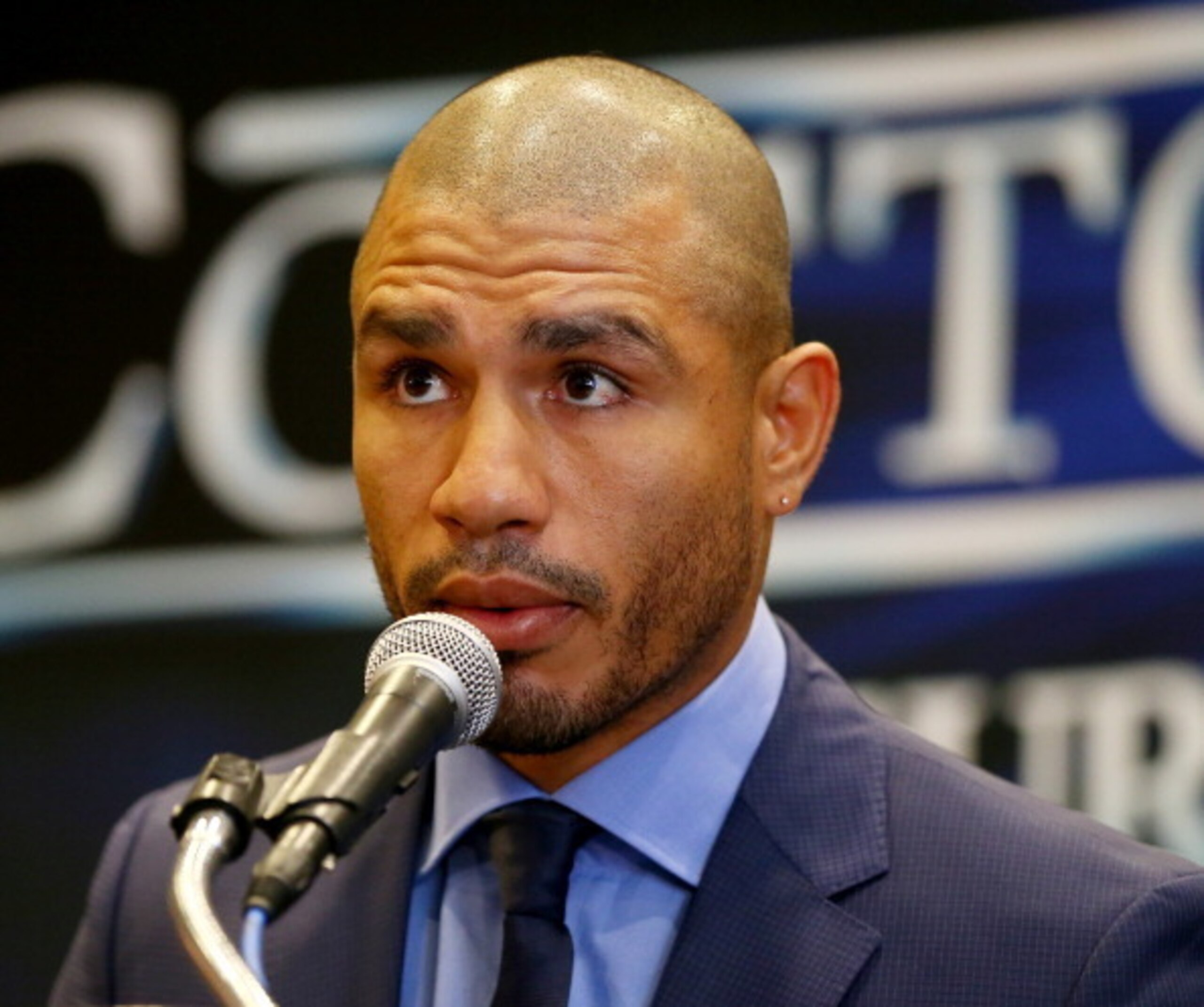 Cotto wants the middleweight crown. Cotto wants the middleweight crown.