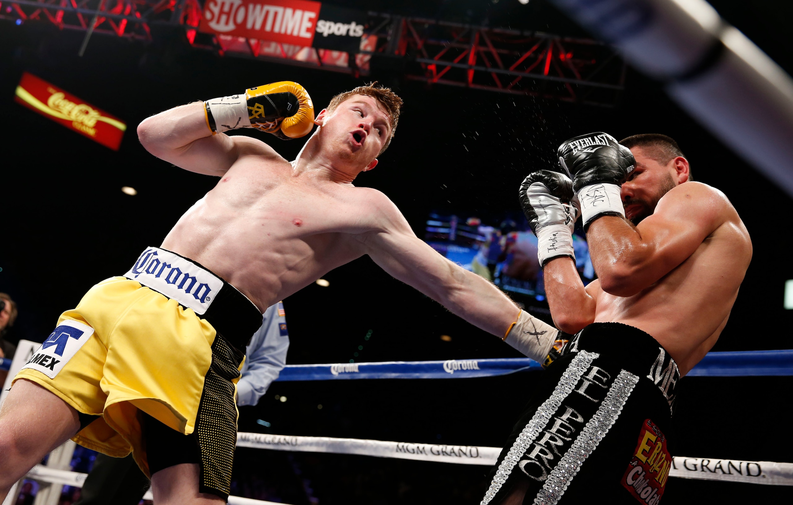 Alvarez is a good puncher. Alvarez is a good puncher.