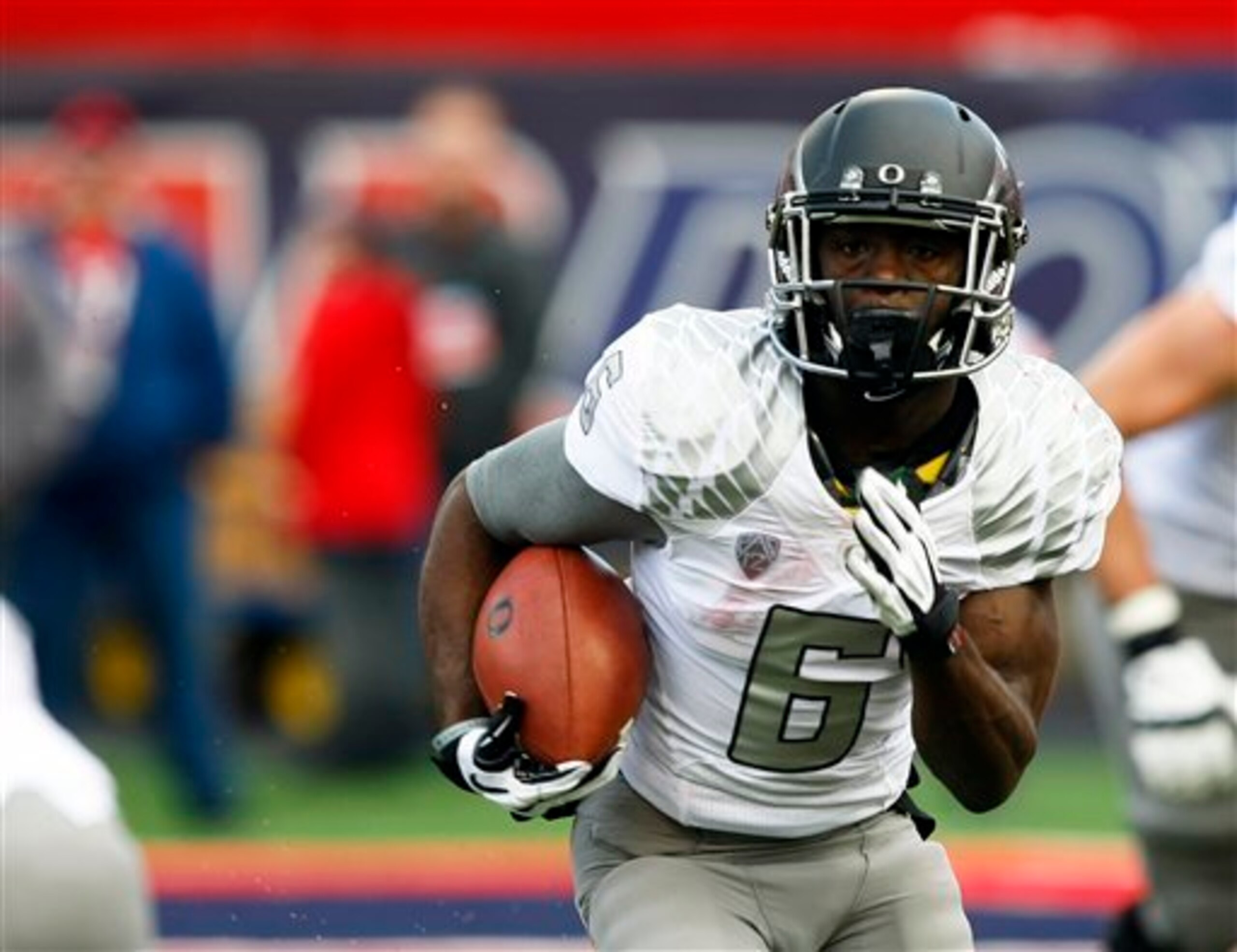 De'Anthony Thomas is one of college football's fastest players, but his draft stock has struggled.