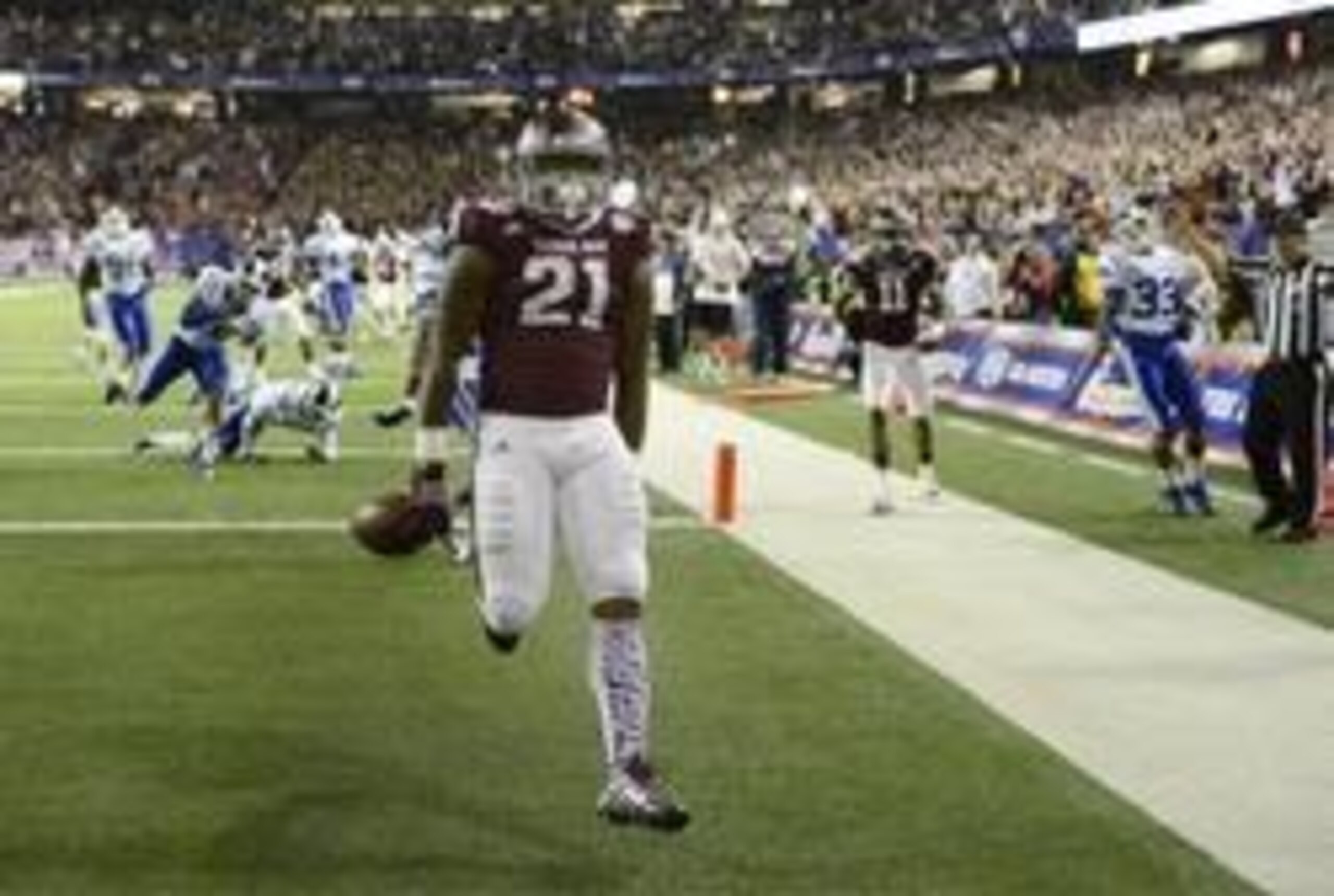 Texas A&M RB Tra Carson