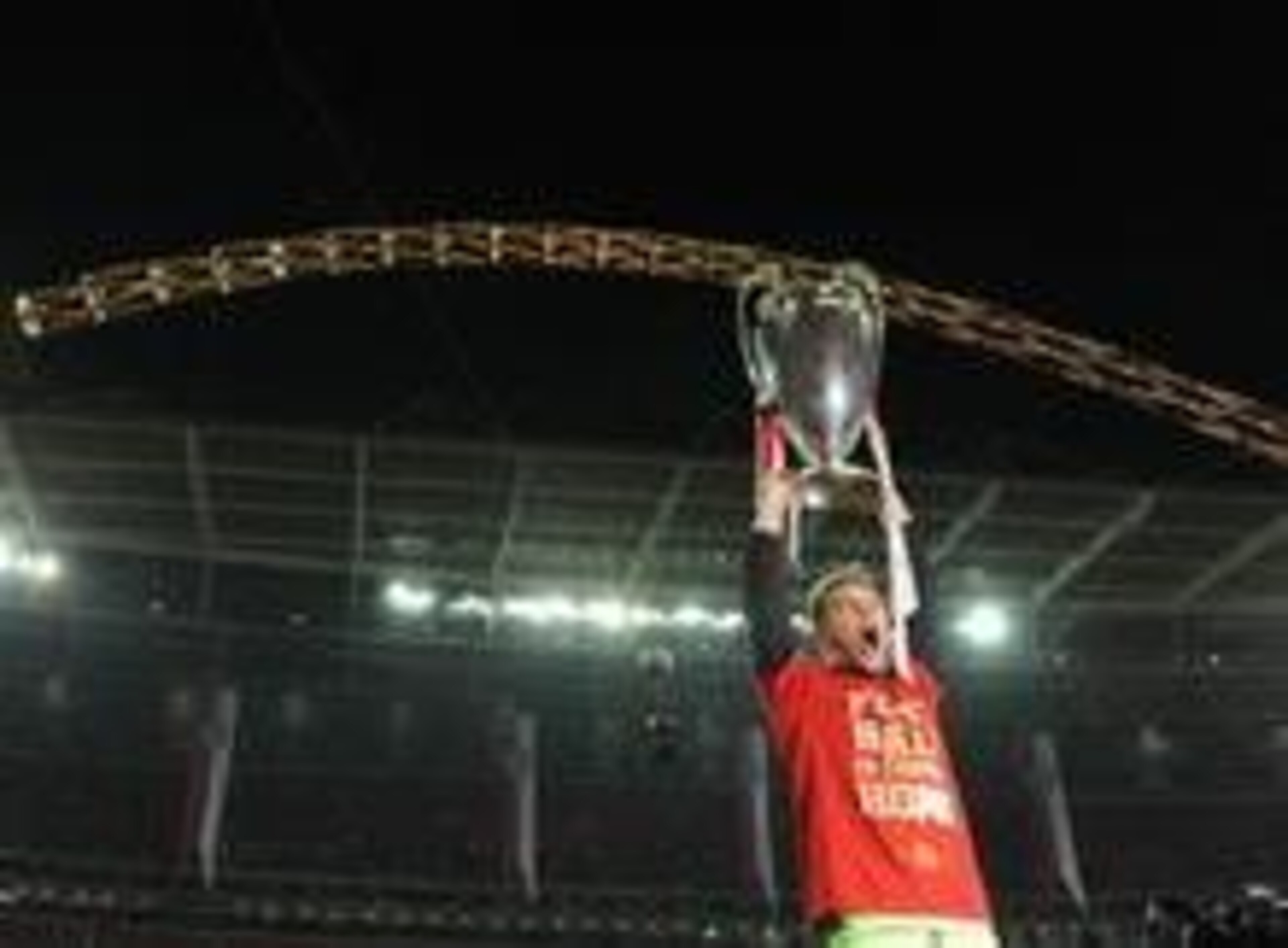 Neuer happy with his work Neuer happy with his work