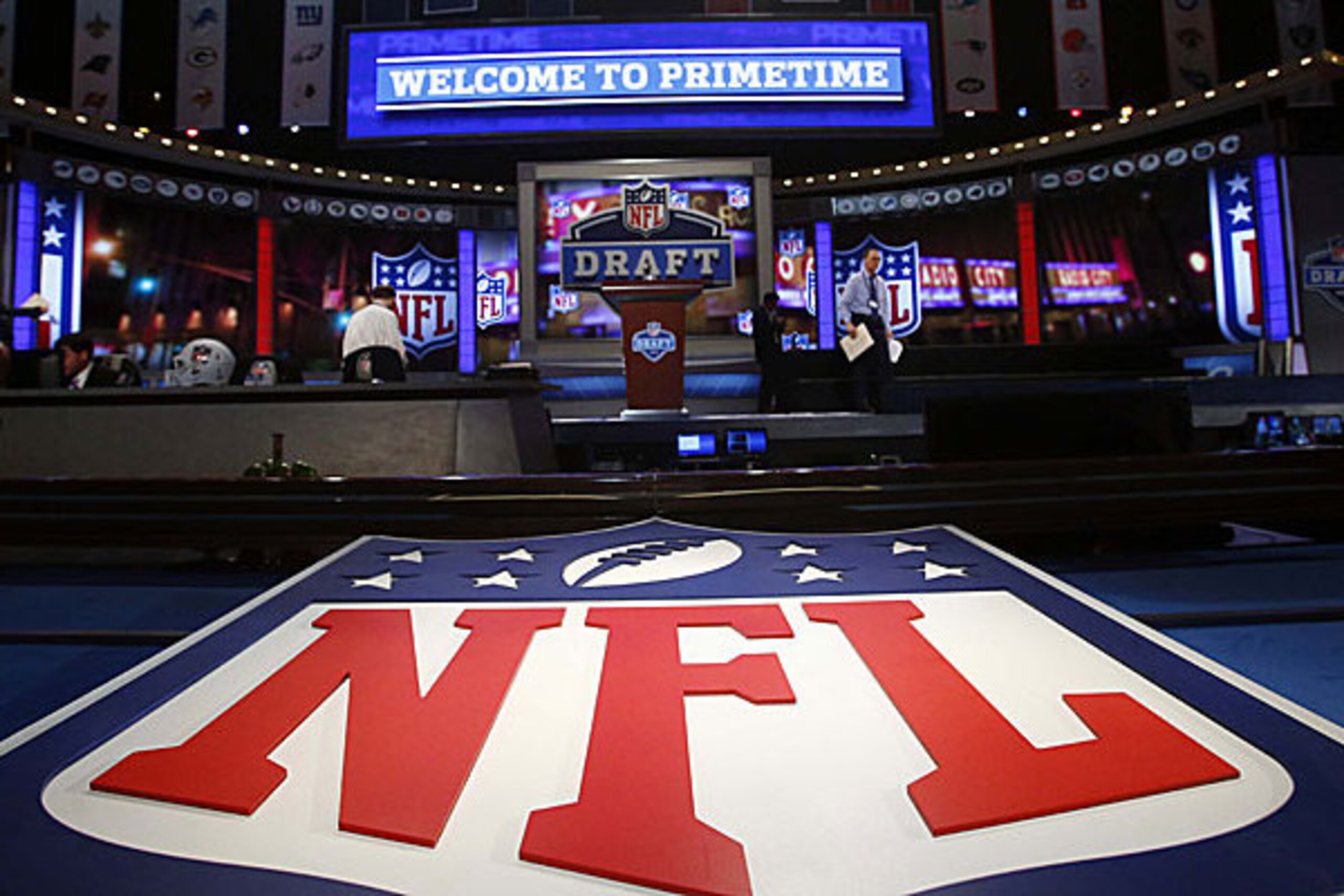 The NFL took to Radio City Music Hall Thursday night for Round 1 of the draft.