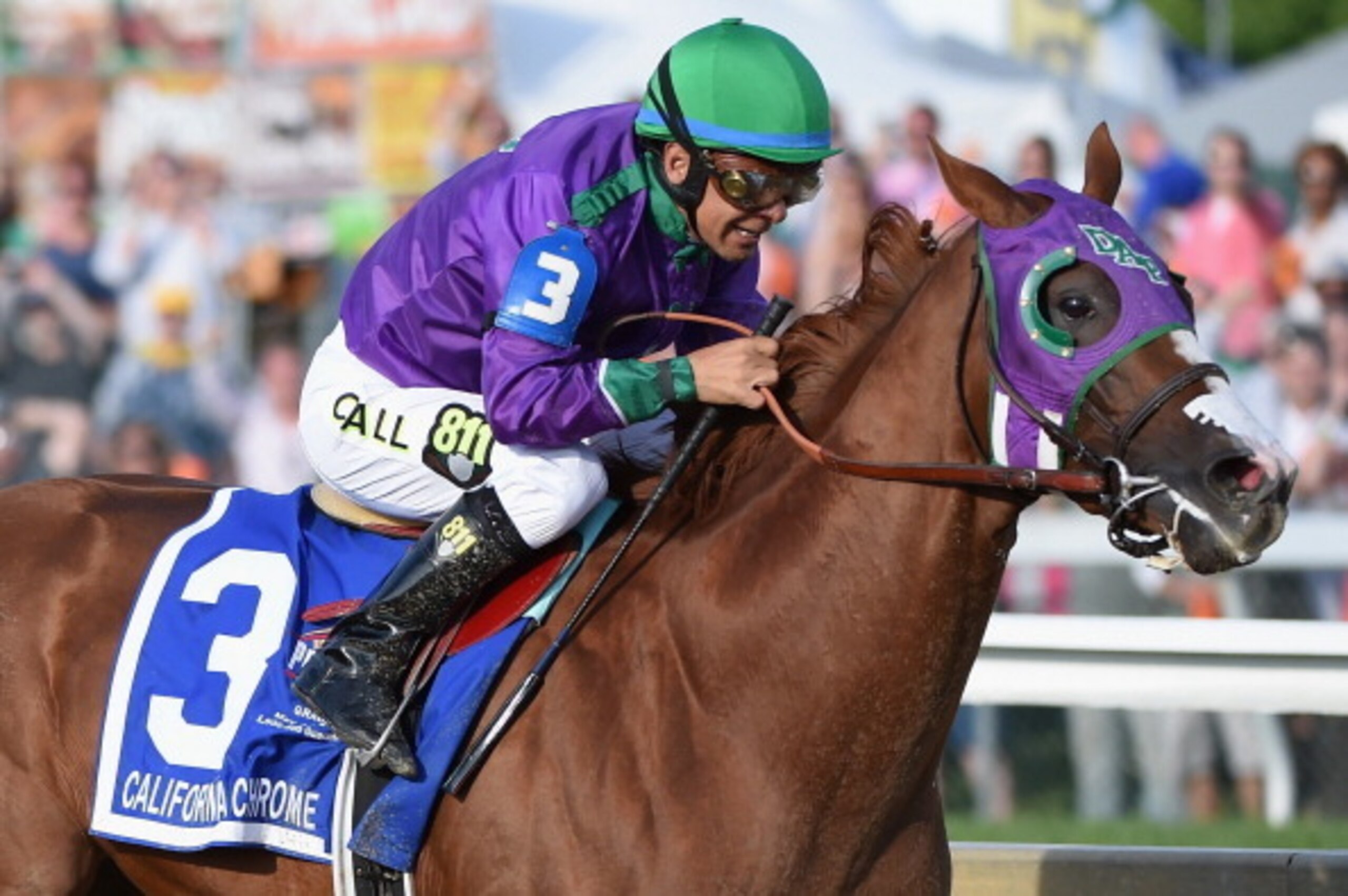 California Chrome carries the hopes of an entire country into the Belmont Stakes.