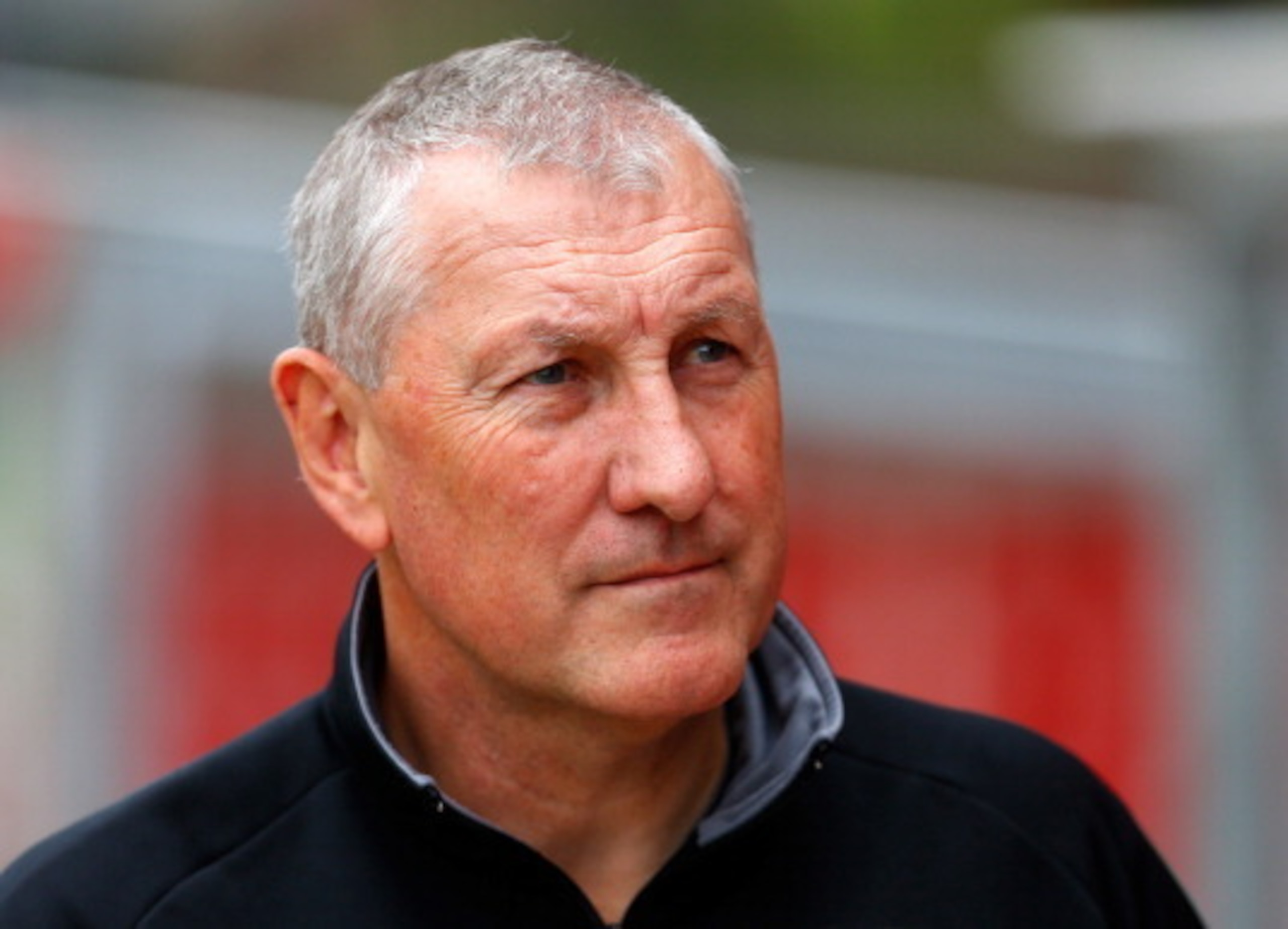 DUNDEE, SCOTLAND - AUGUST 10: Manager Terry Butcher of Inverness Caledonian Thistle watches on before the Scottish Premier League match between Dundee United and Inverness Caledonian Thistle at Tannadice Park on August 10, 2013 in Dundee, Scotland (Photo DUNDEE, SCOTLAND - AUGUST 10: Manager Terry Butcher of Inverness Caledonian Thistle watches on before the Scottish Premier League match between Dundee United and Inverness Caledonian Thistle at Tannadice Park on August 10, 2013 in Dundee, Scotland (Photo
