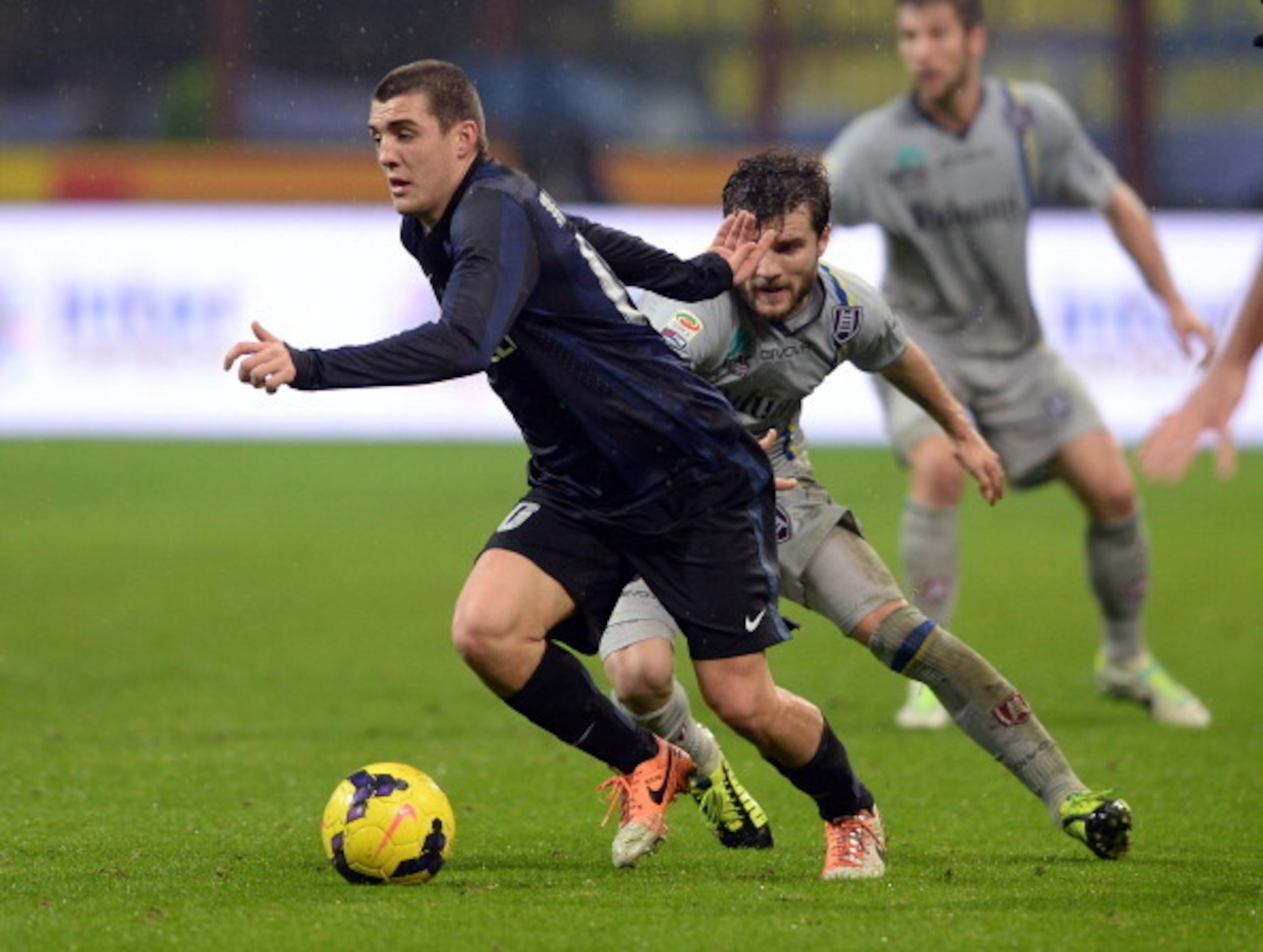 Mateo Kovacic was signed to be an integral part of the team.  He needs to be given minutes accordingly.