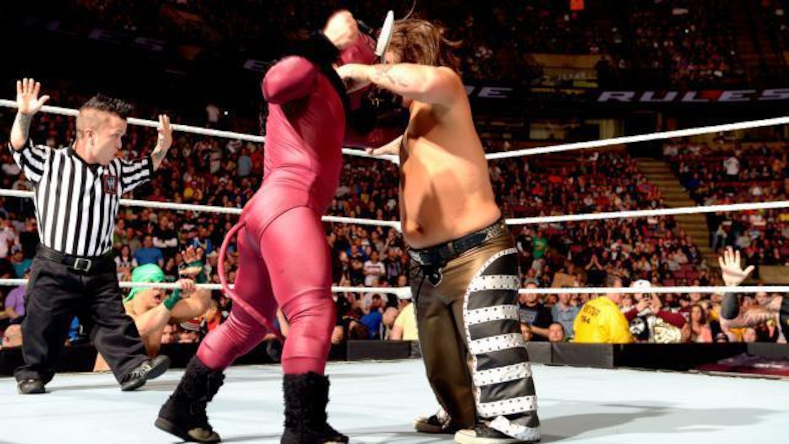 El Torito and Hornswoggle lock horns... literally.