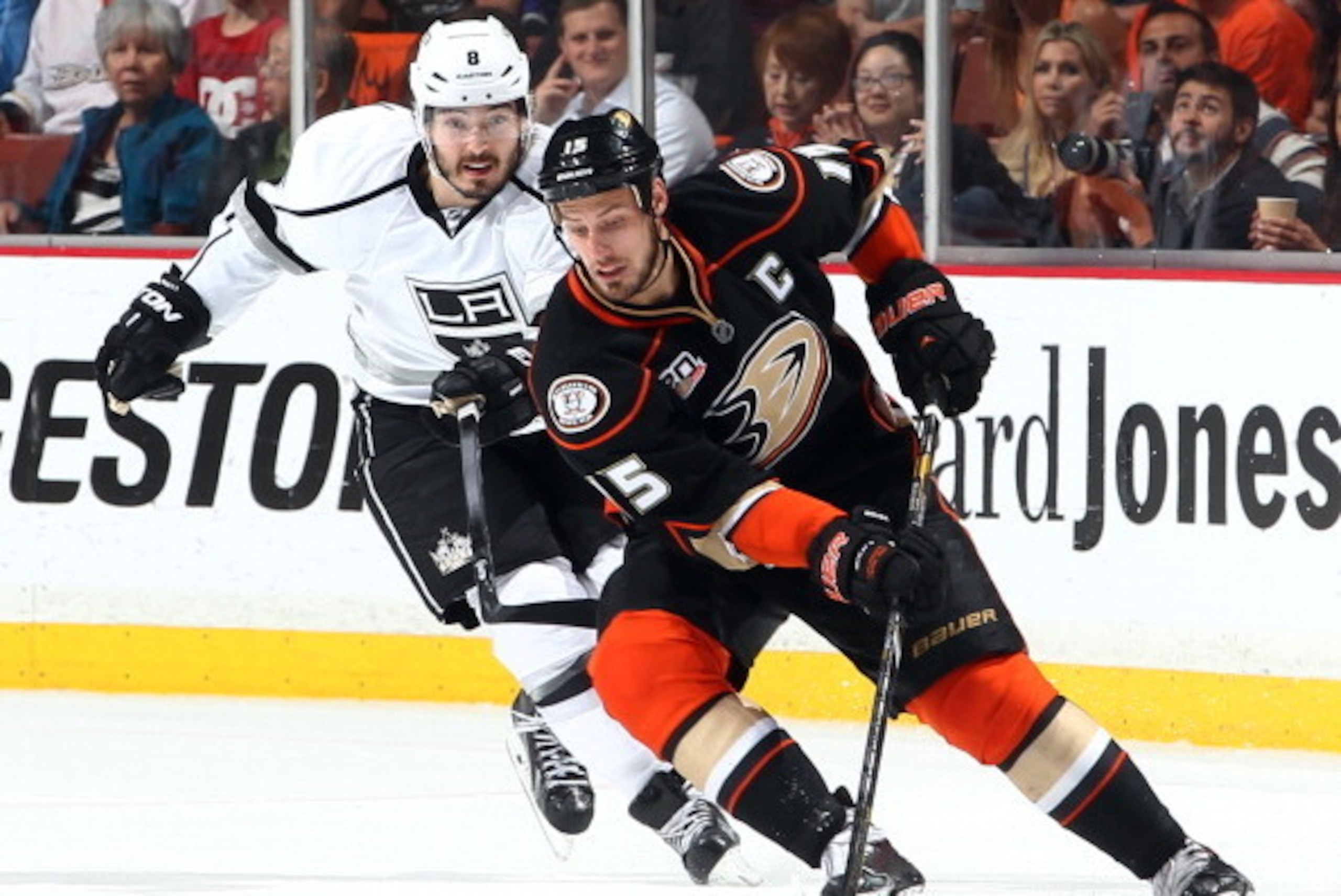 The Ducks took the series lead over the Kings.