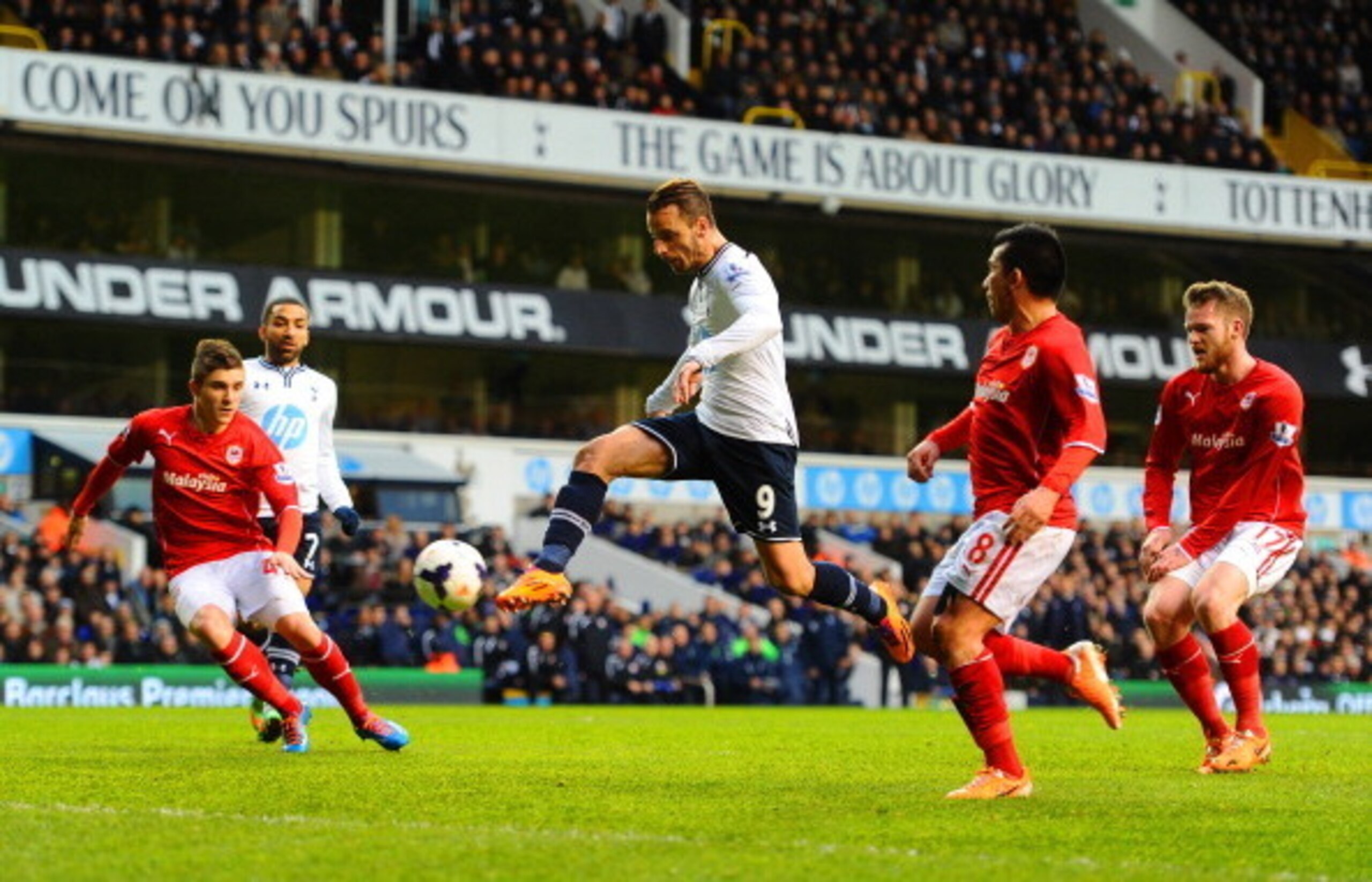 LONDON, ENGLAND - MARCH 02:  Roberto Soldado of Tottenham Hotspur scores the opening goal during the Barclays Premier League match between Tottenham Hotspur and Cardiff City at White Hart Lane on March 2, 2014 in London, England.  (Photo by Mike Hewitt/Ge