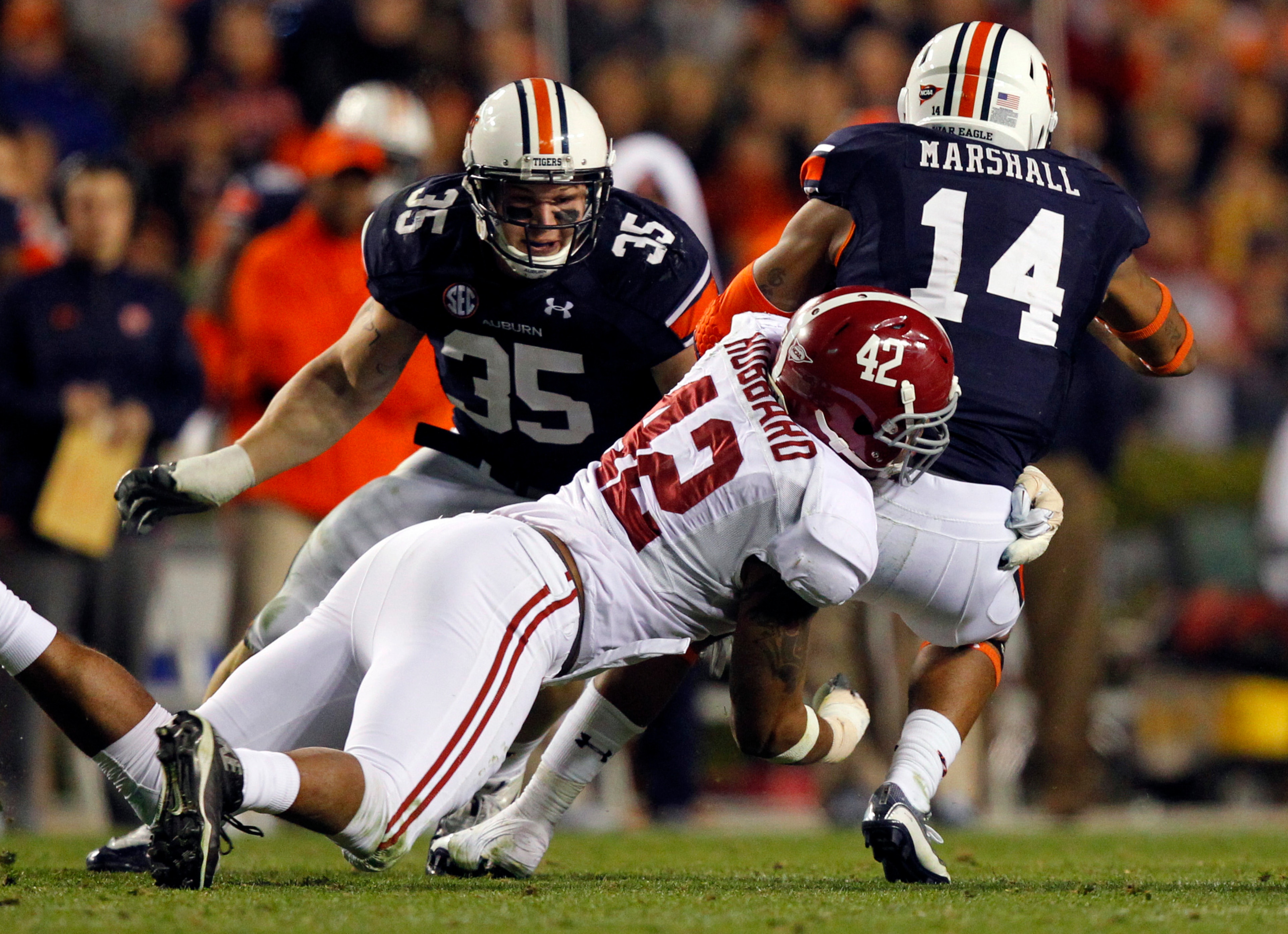 Former Alabama LB Adrian Hubbard