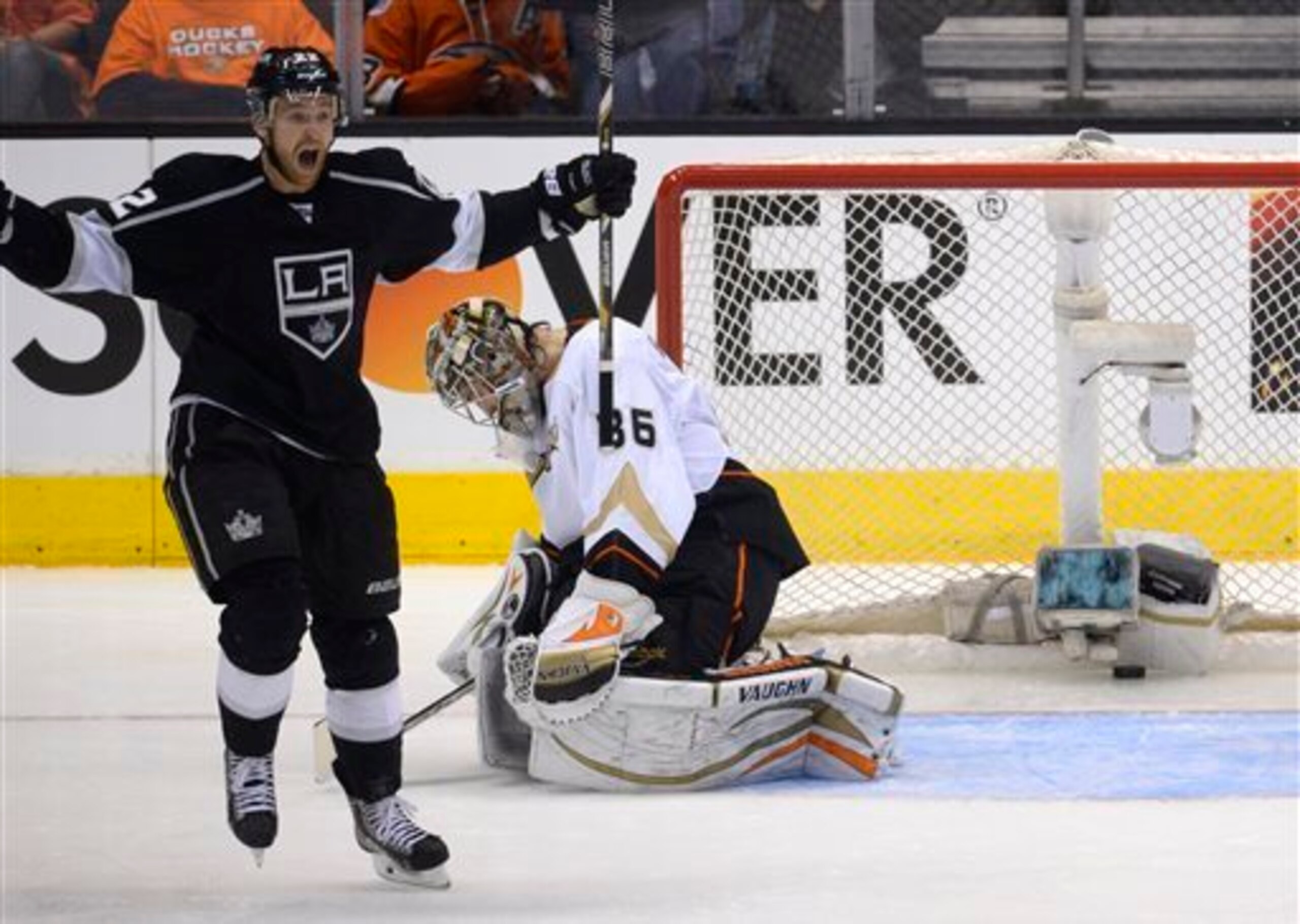 John Gibson finally let in a soft goal in Game 6.