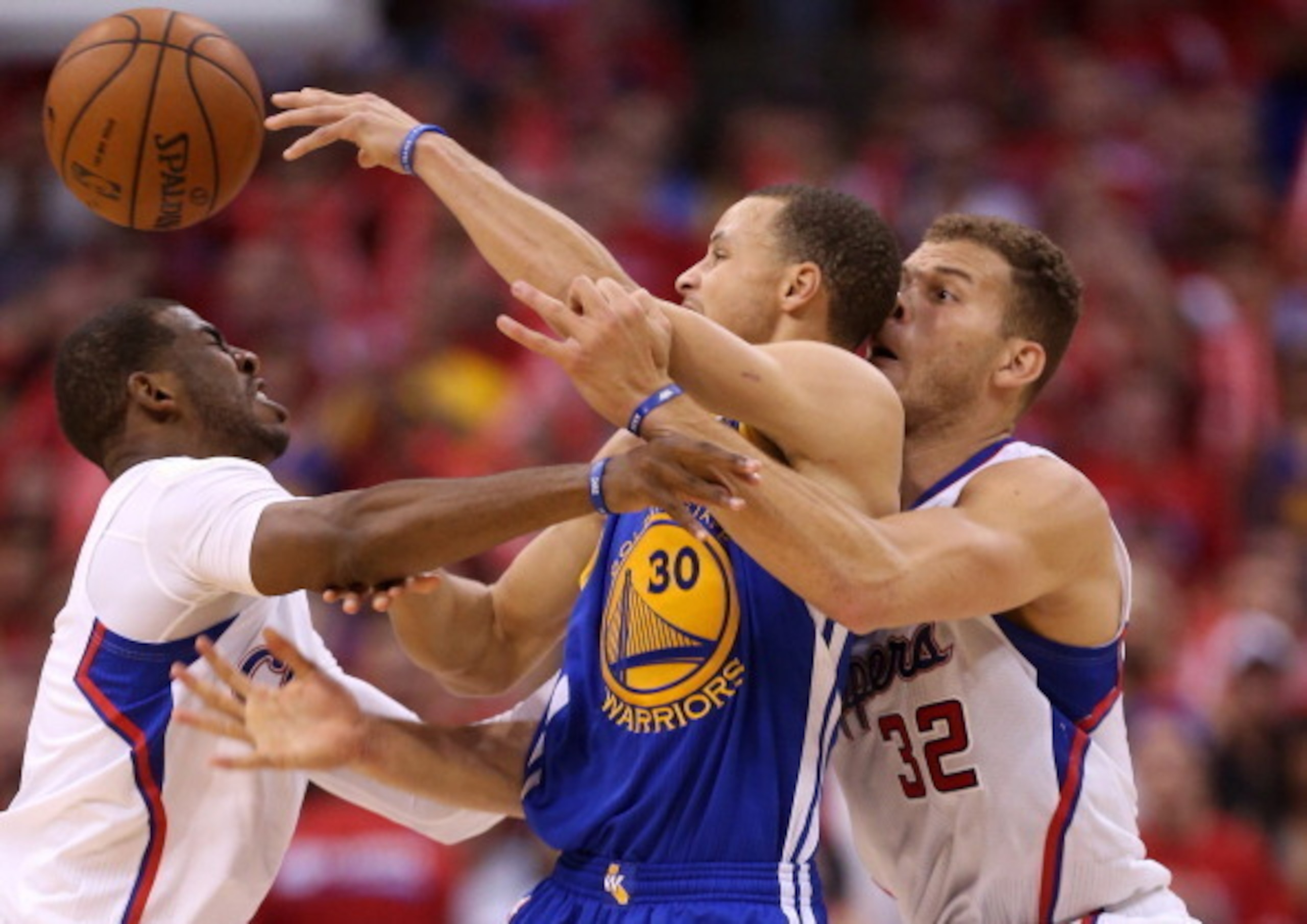 Stephen Curry was bottled up by the Los Angeles Clippers.