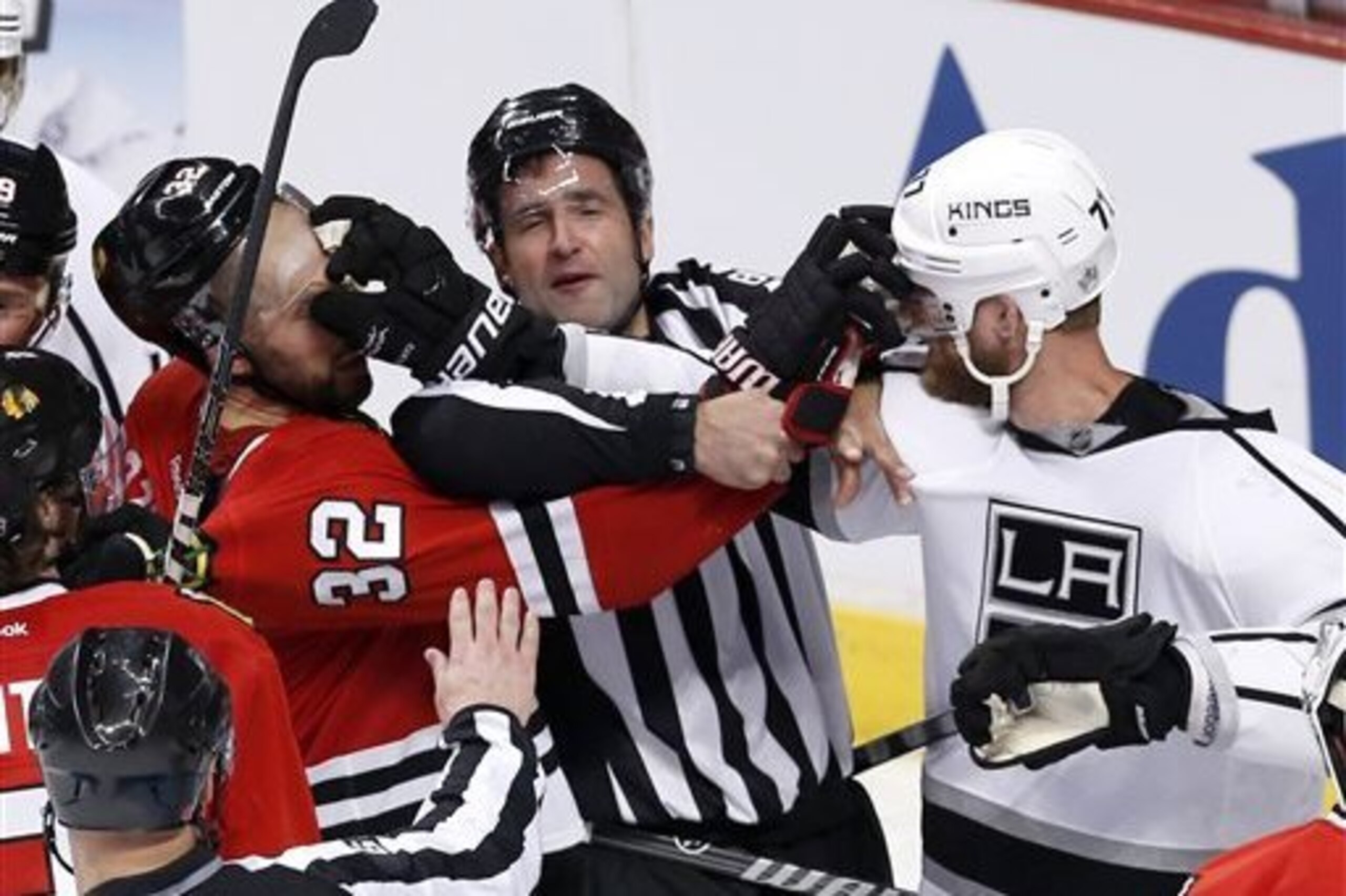 The Kings and Blackhawks did battle in Game 1.