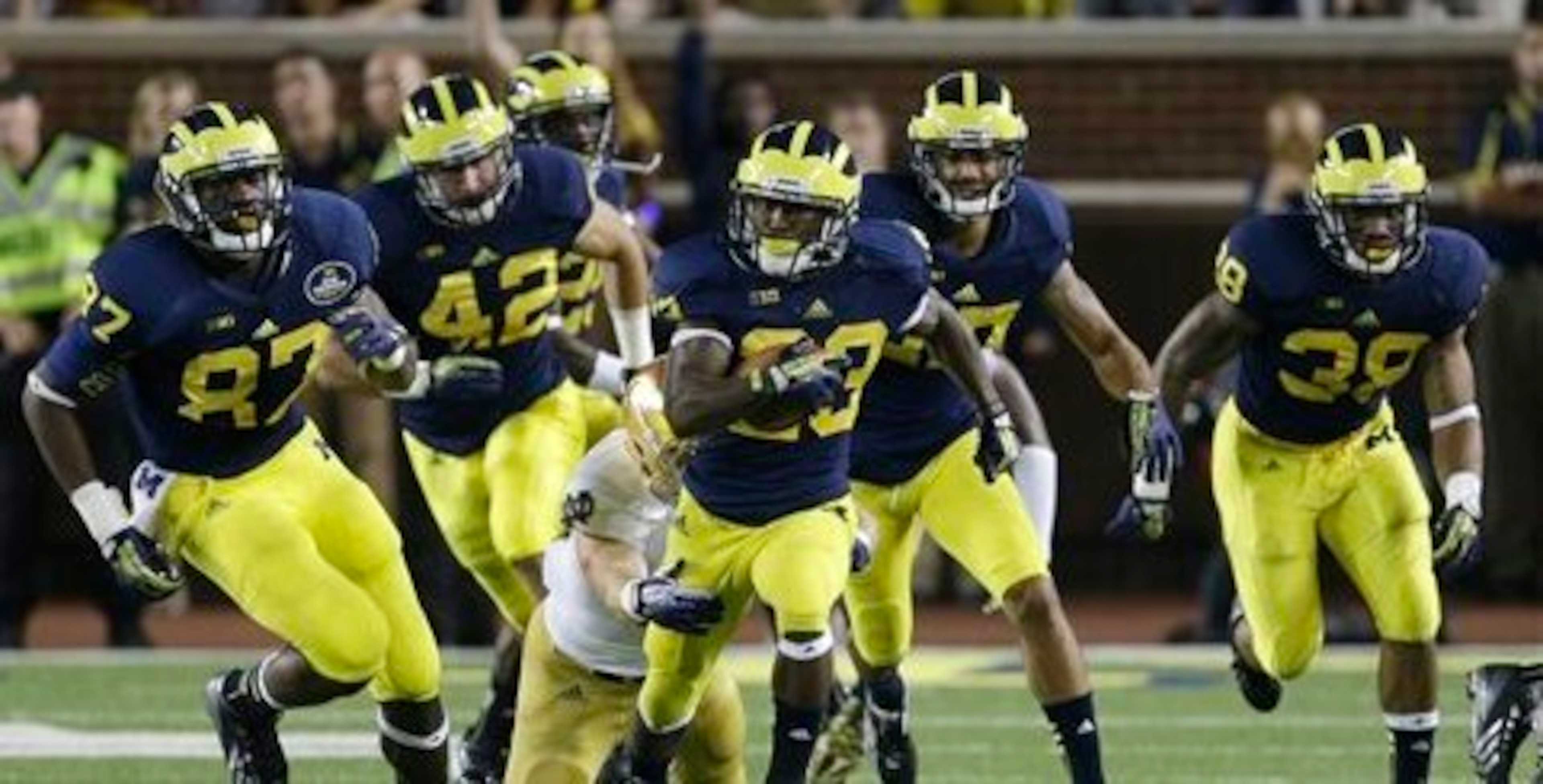 No. 23 Dennis Norfleet