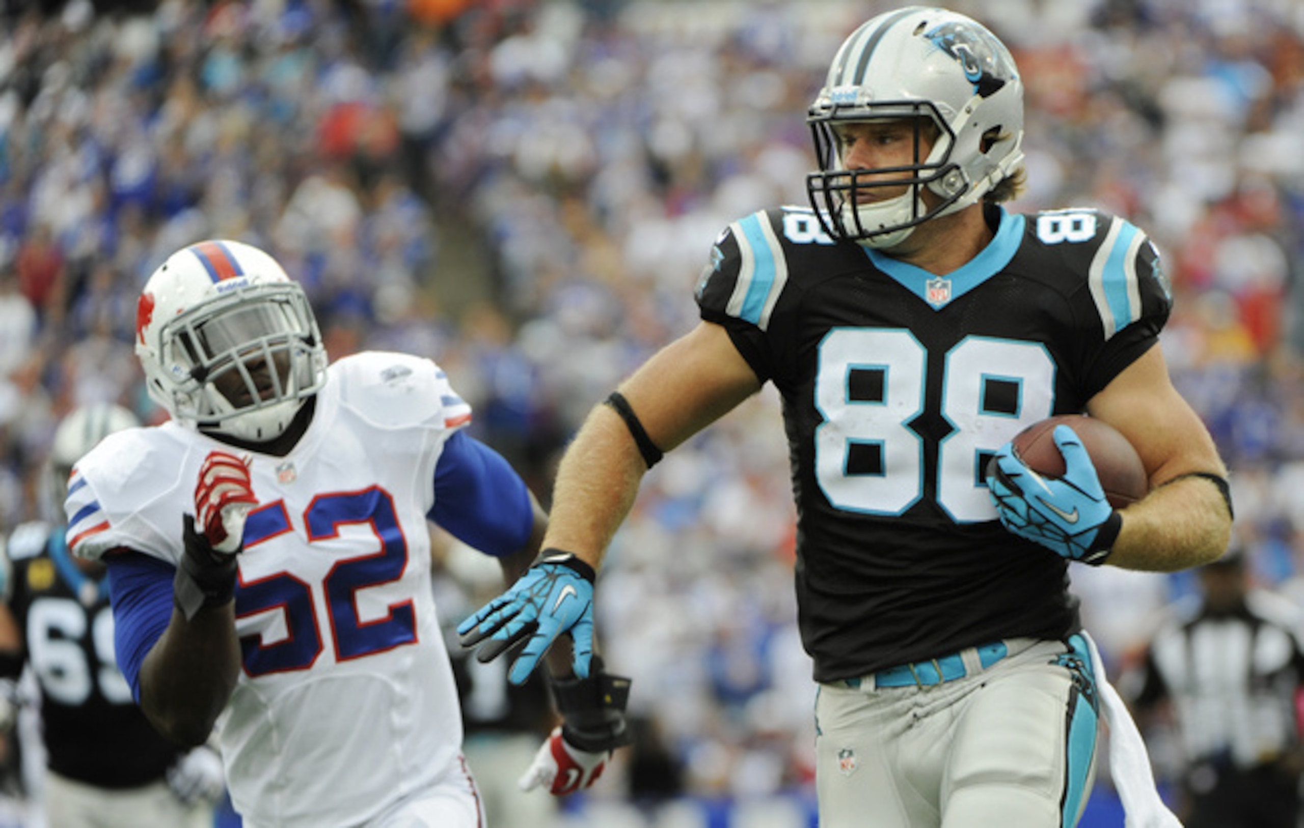 Tight end Greg Olsen
