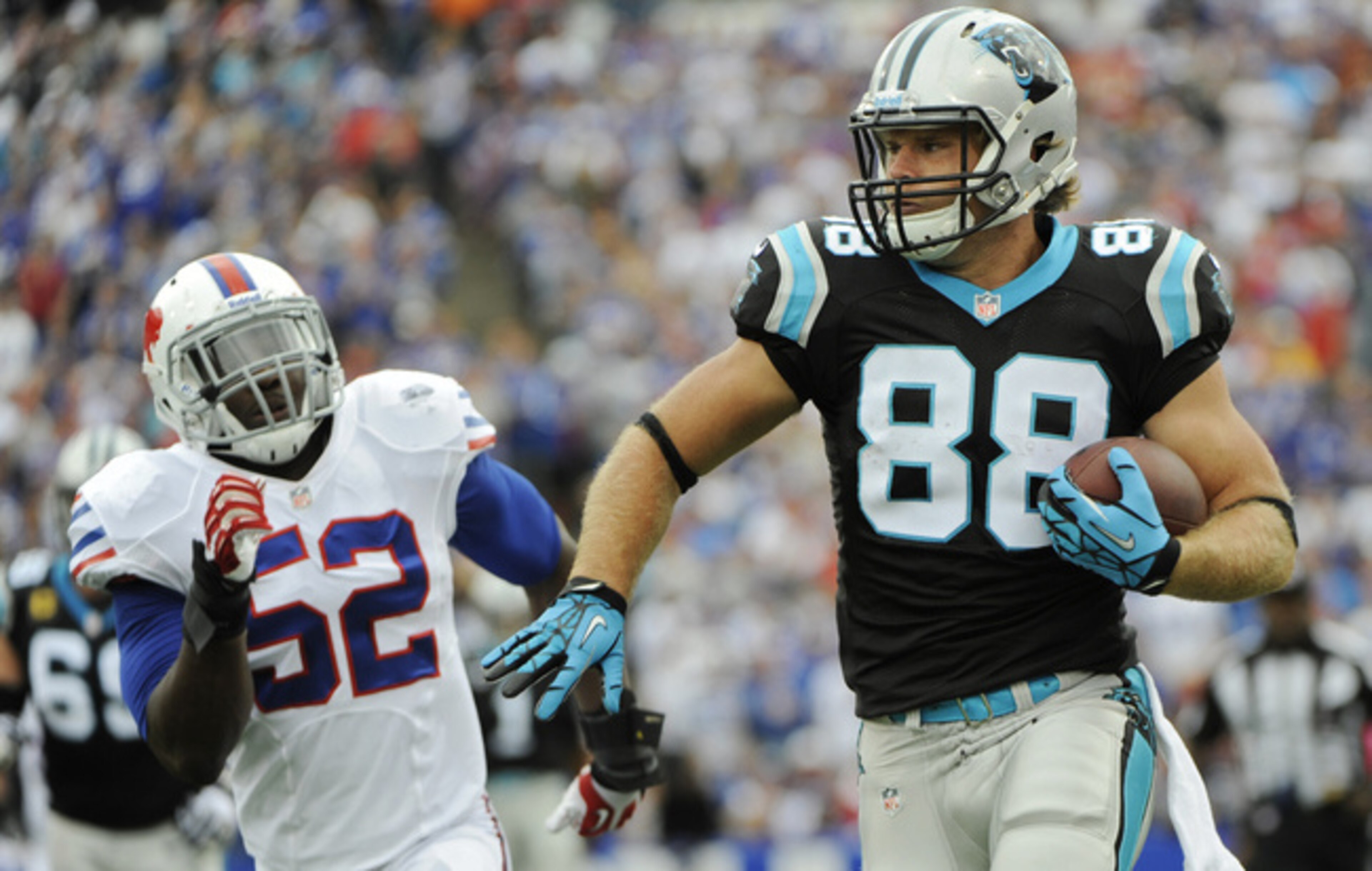 Tight end Greg Olsen