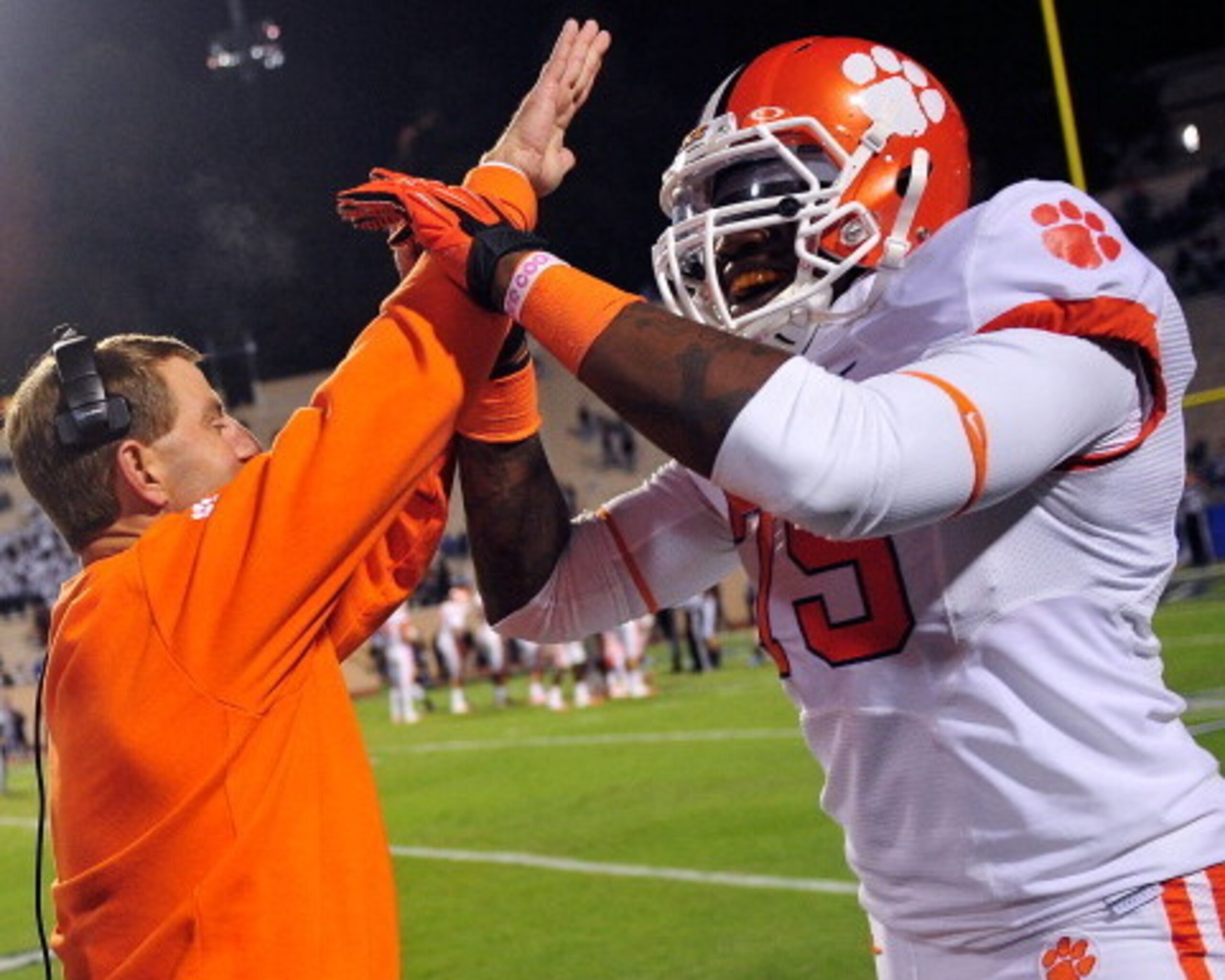 Swinney will need guys like Isaiah Battle to become more consistent this season.