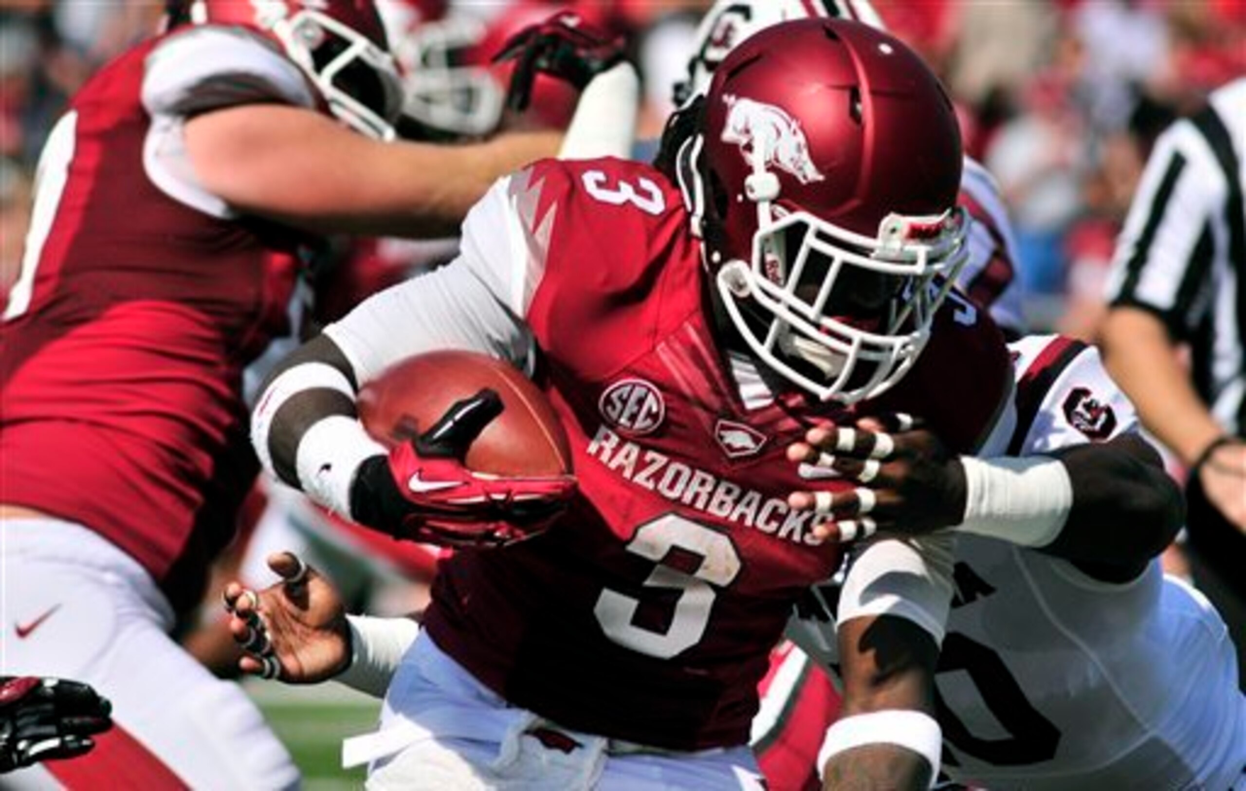 Arkansas will rely on its running game in 2014.