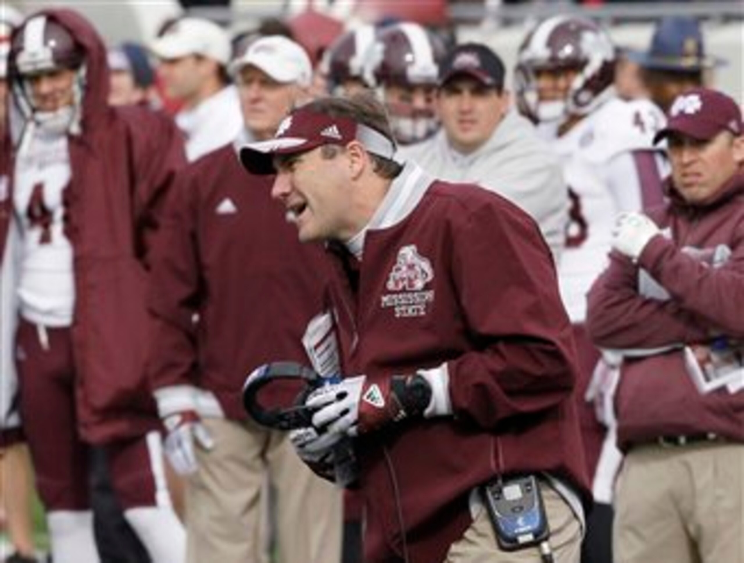 How long will Dan Mullen stay in Starkville?