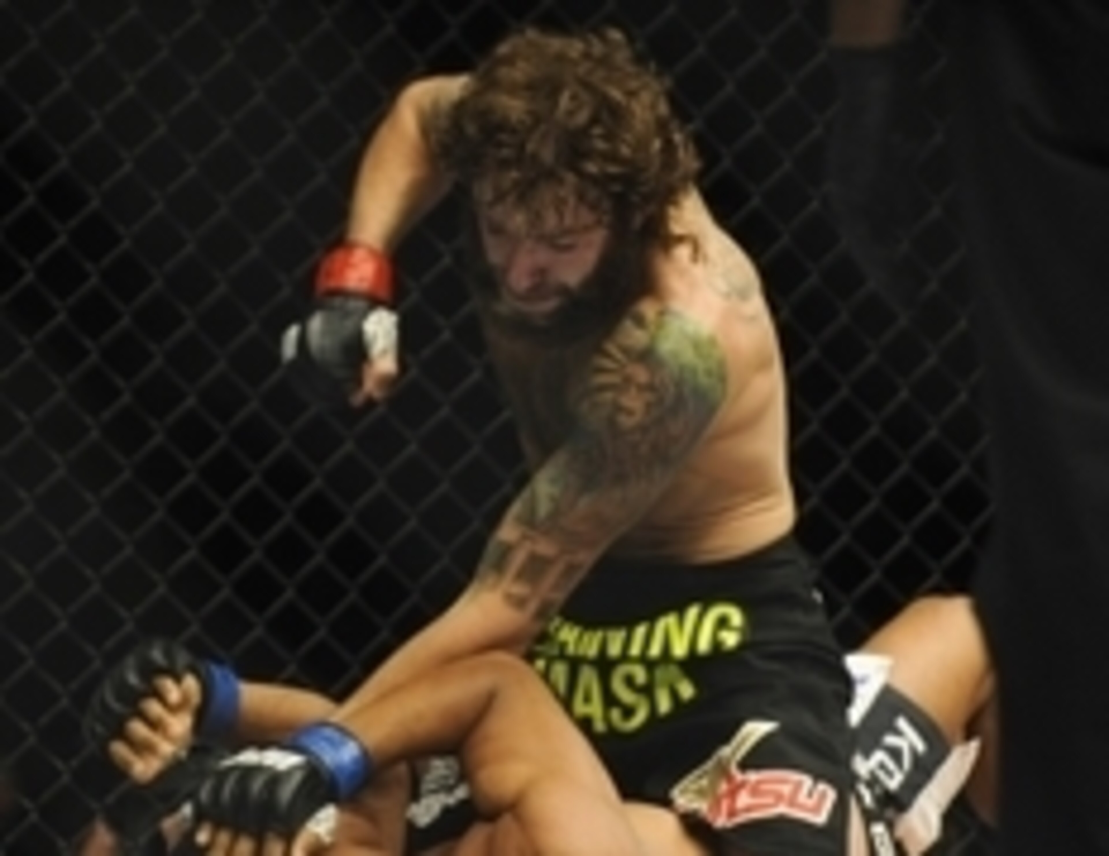 Michael Chiesa handled Francisco Trinaldo Michael Chiesa handled Francisco Trinaldo
