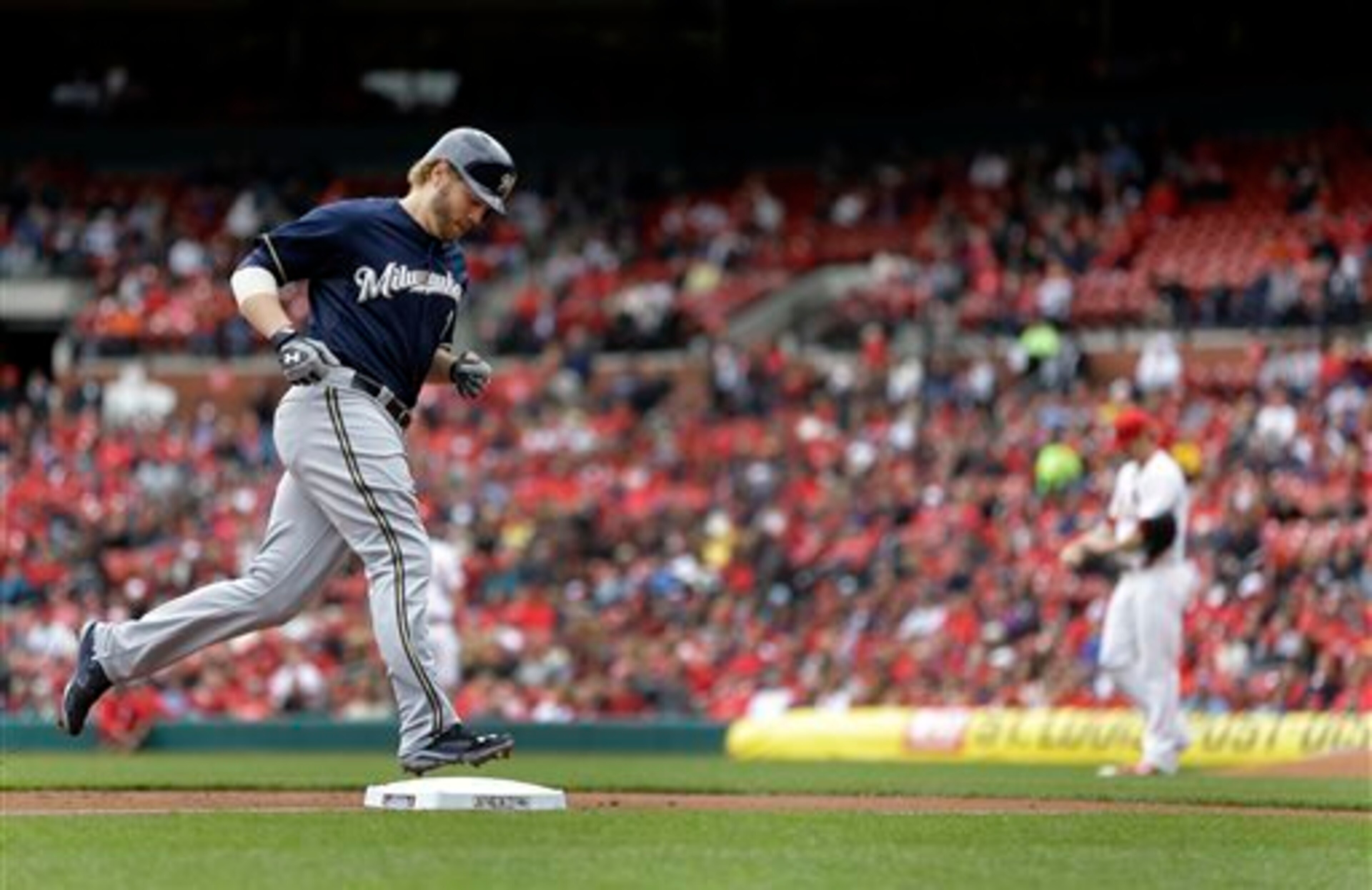 With three homers and eight RBI over his past five games, Mark Reynolds is on one of his hot streaks.