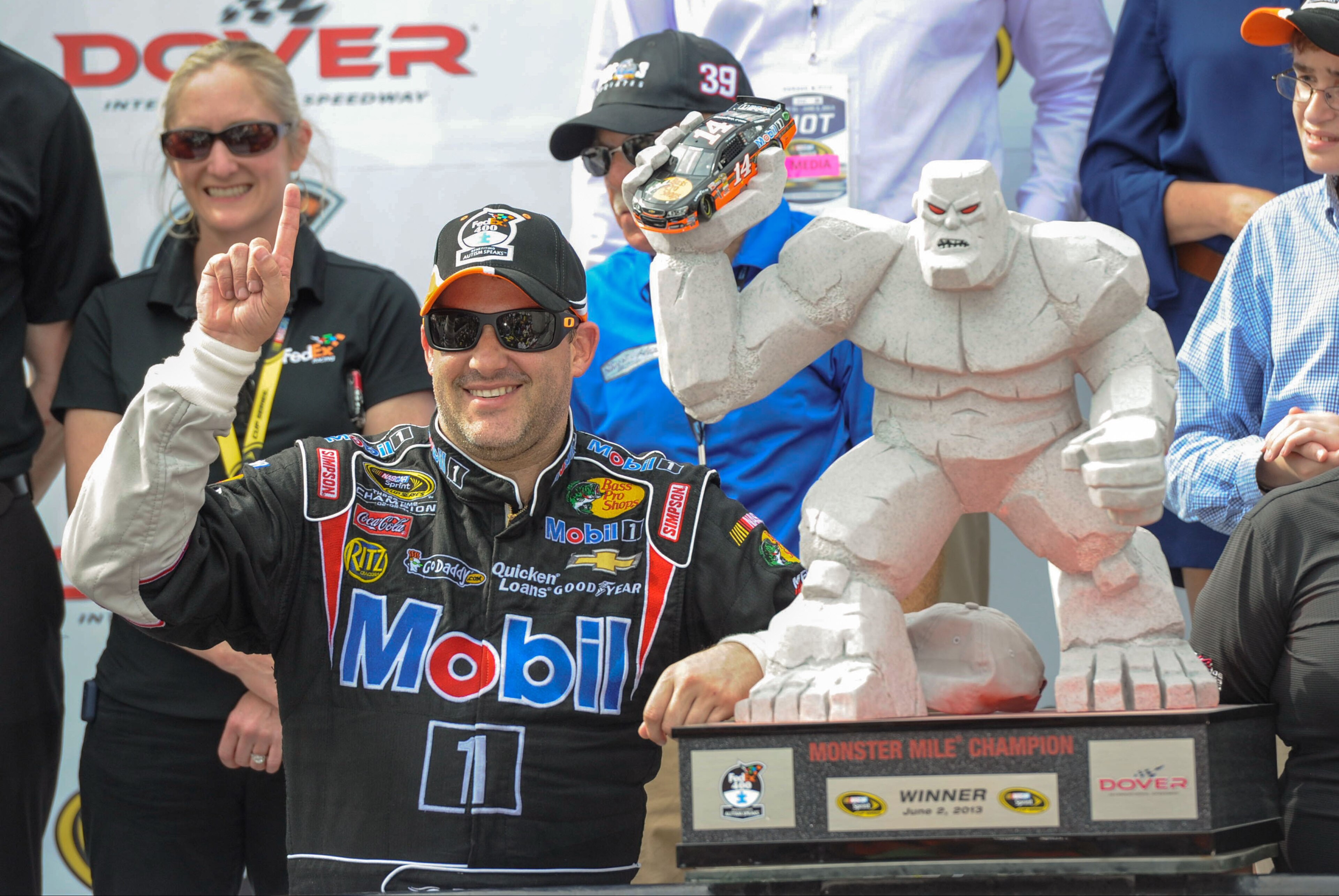 2013 Dover winner Tony Stewart