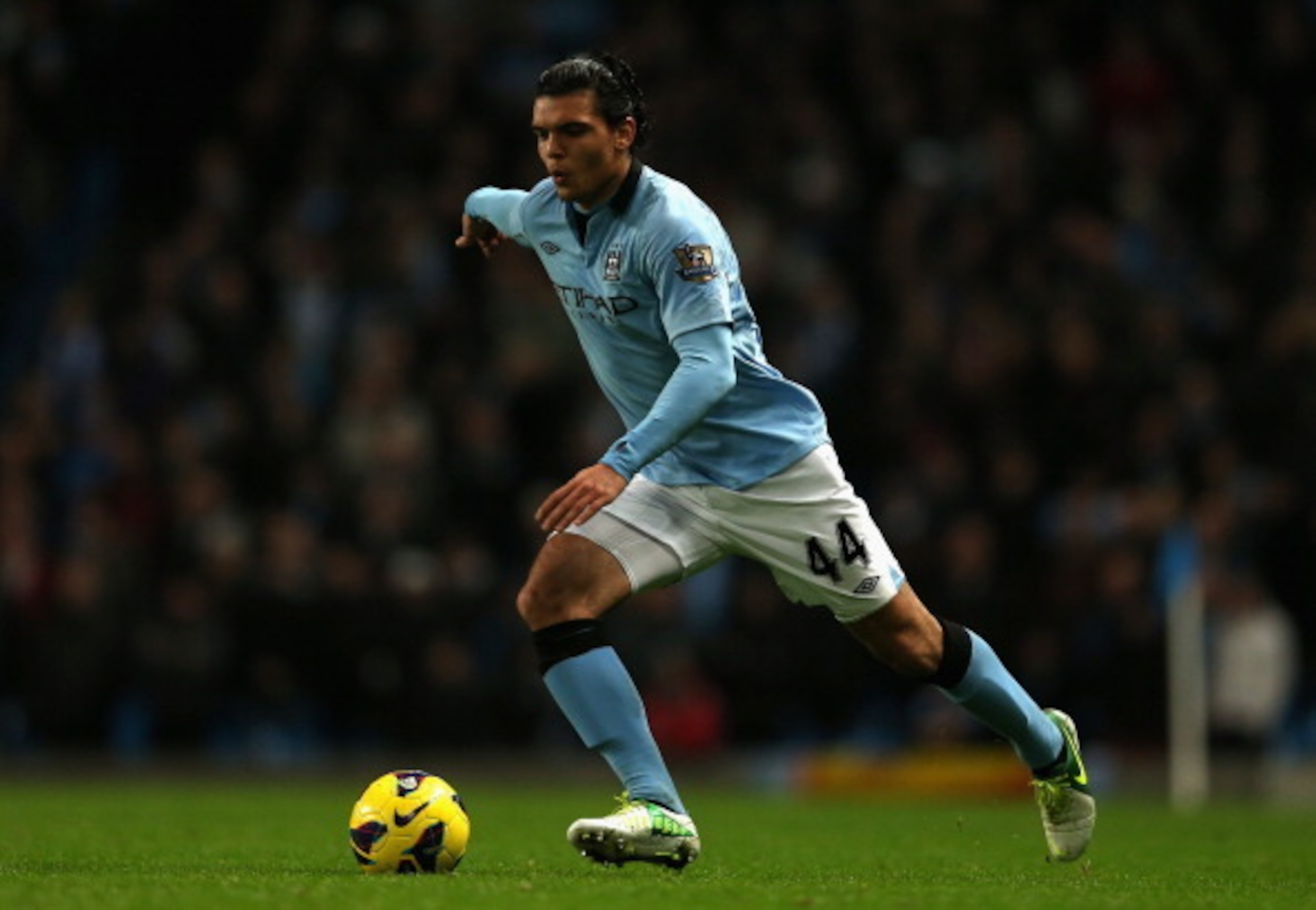Karim Rekik on the ball in his Premier League debut, December 2012.