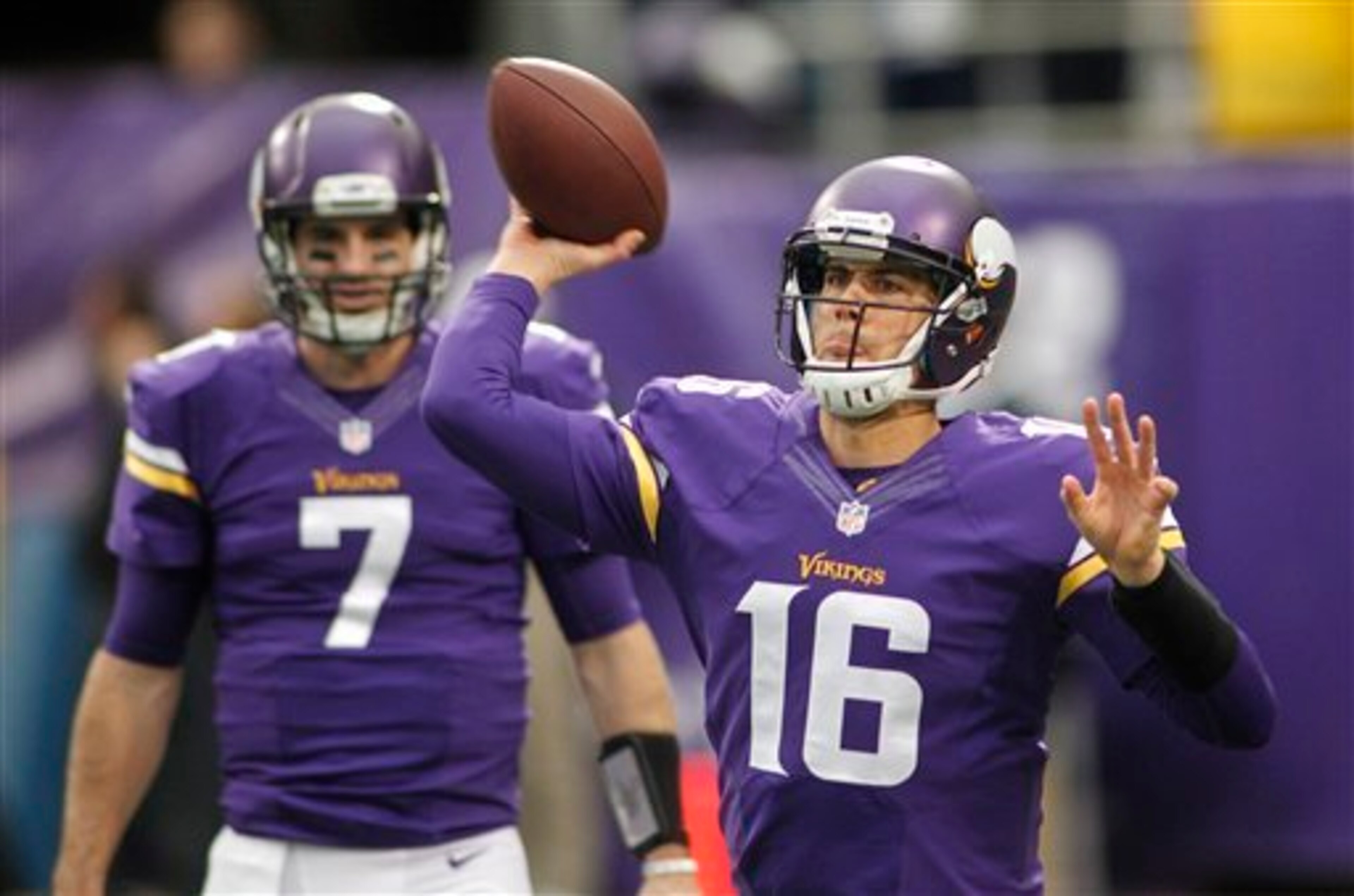 Vikings QBs Christian Ponder (7, left) and Matt Cassel (16, right) could be ousted by a rookie in 2014.