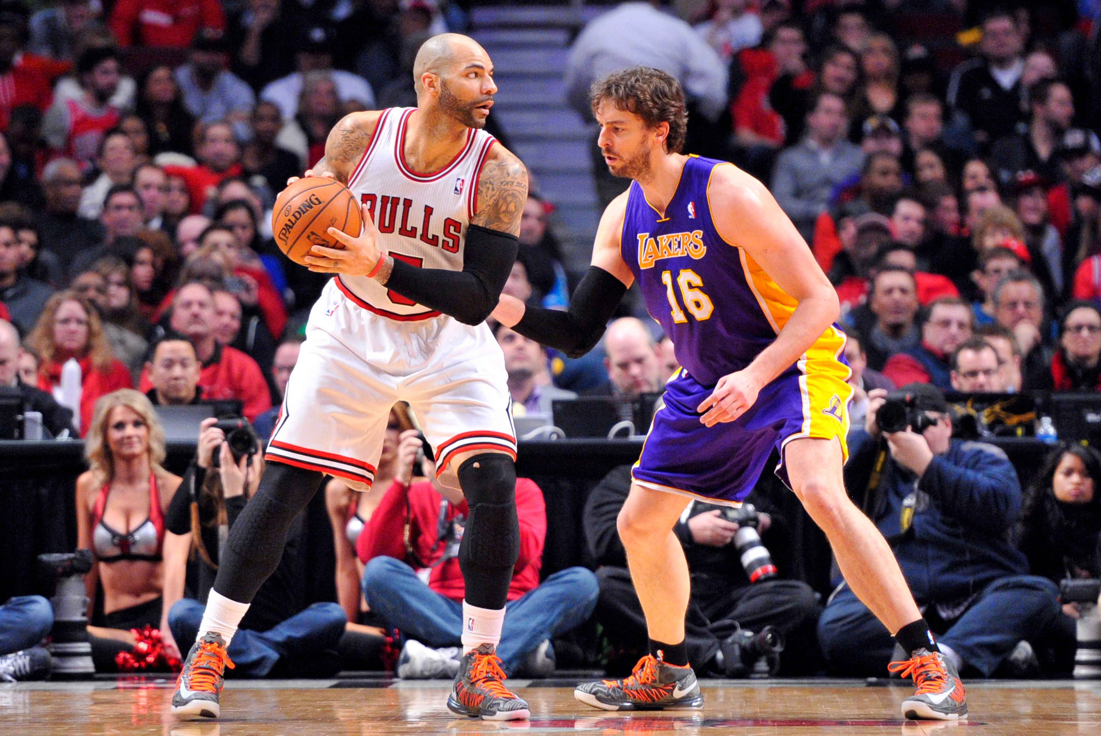 The Chicago Bulls and Los Angeles Lakers both have a lot of work to do during the 2014 NBA offseason.