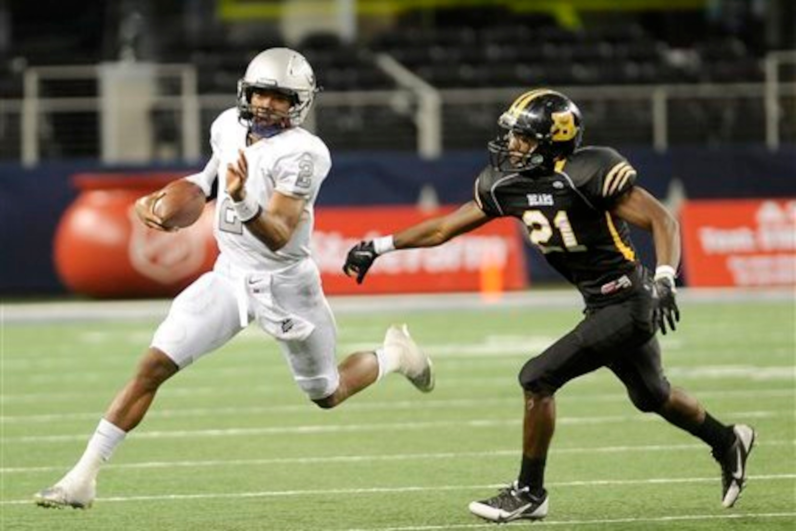 Jerrod Heard will make his long-awaited arrival on the Texas campus this Tuesday. Jerrod Heard will make his long-awaited arrival on the Texas campus this Tuesday.