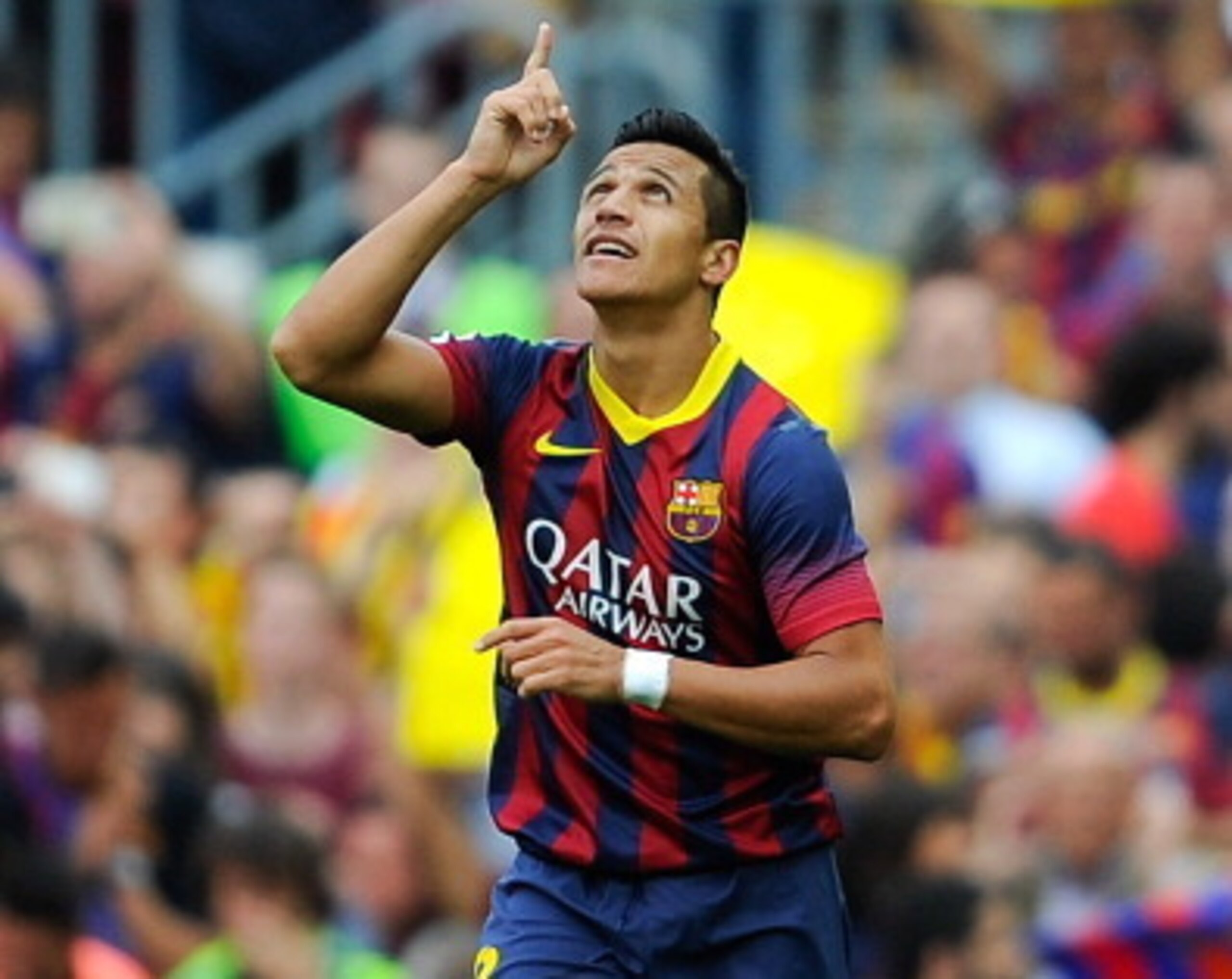 Manchester United are to open talks with Barcelona for Alexis Sanchez.