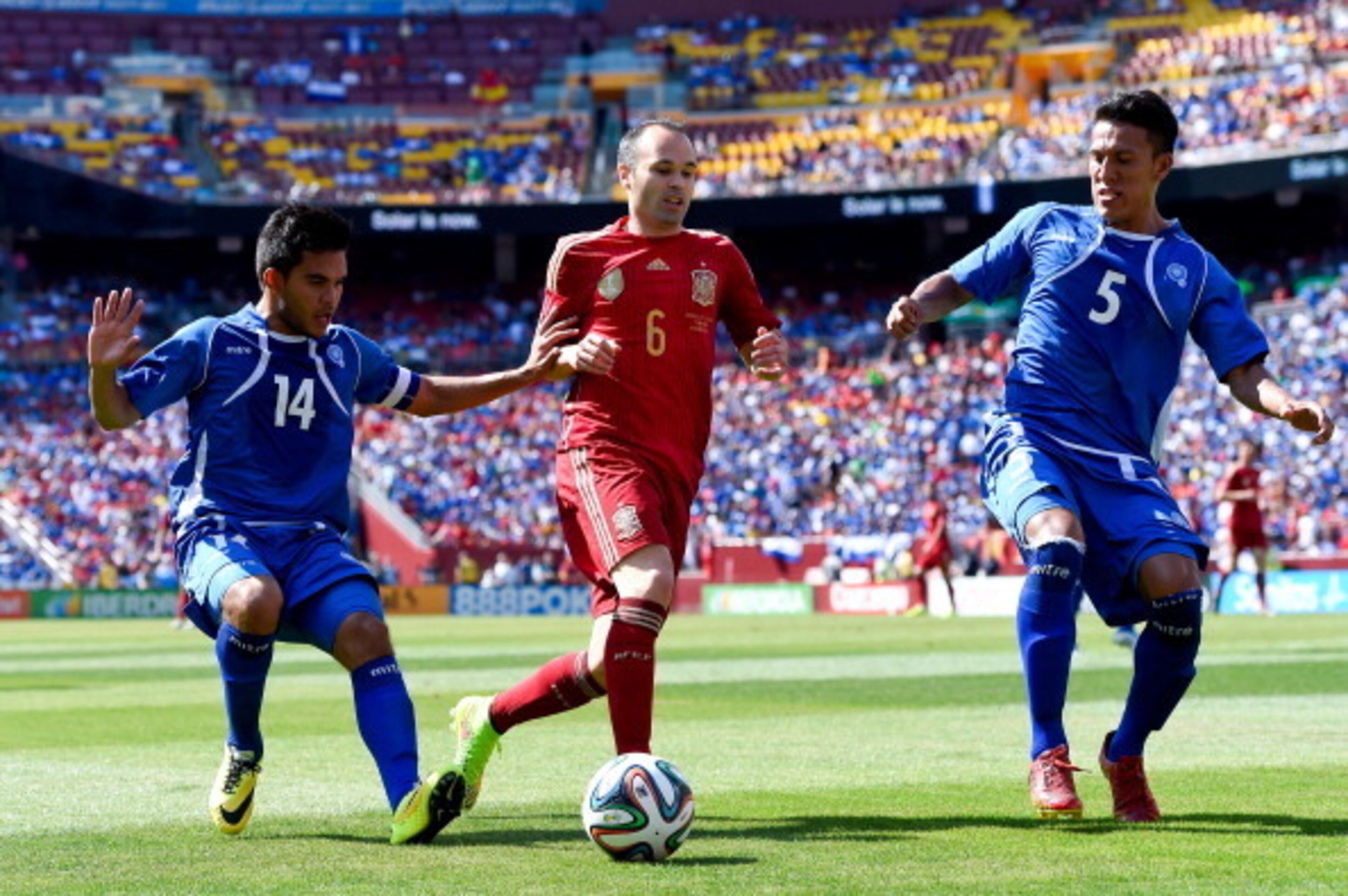 El Salvador kept it tight at the back.