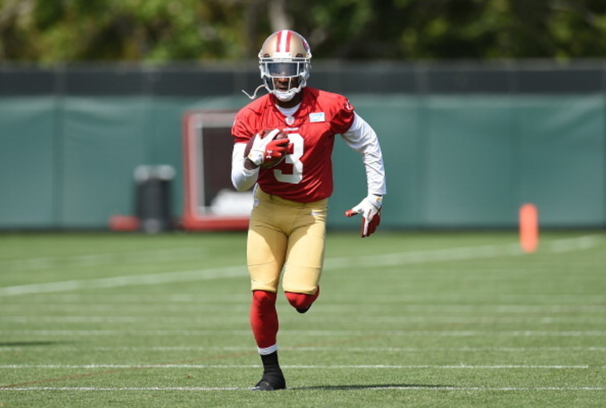 Meet Bruce Ellington—the new favorite pass-catching toy of Colin Kaepernick. Or will Ellington even see the field in 2014?