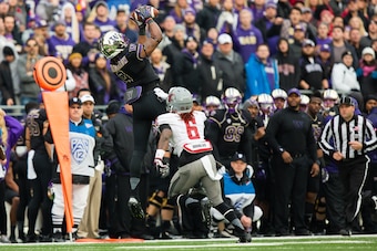 Damore'ea Stringfellow playing for the Washington Huskies