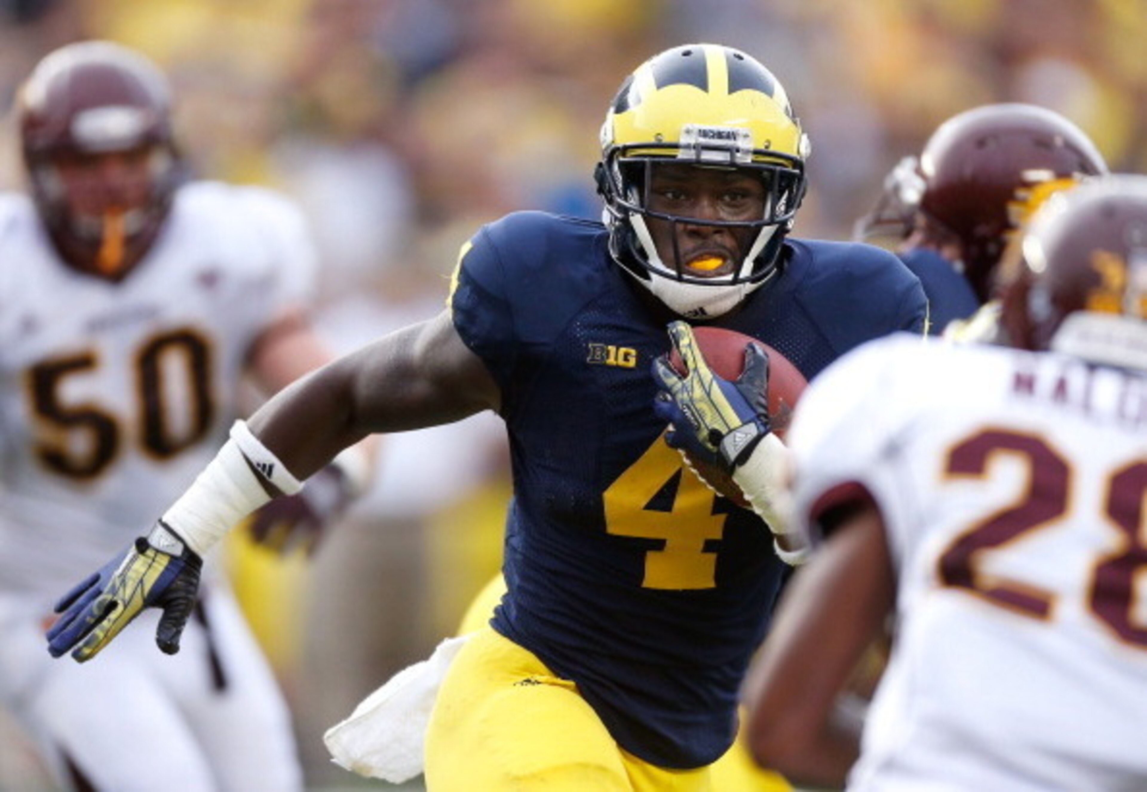 De'Veon Smith had seven carries for 57 yards (8.1 YPC) during Michigan's 42-41 loss to Ohio State in 2013. Sadly, that's actually a gold star on the backfield's resume as it enters 2014.