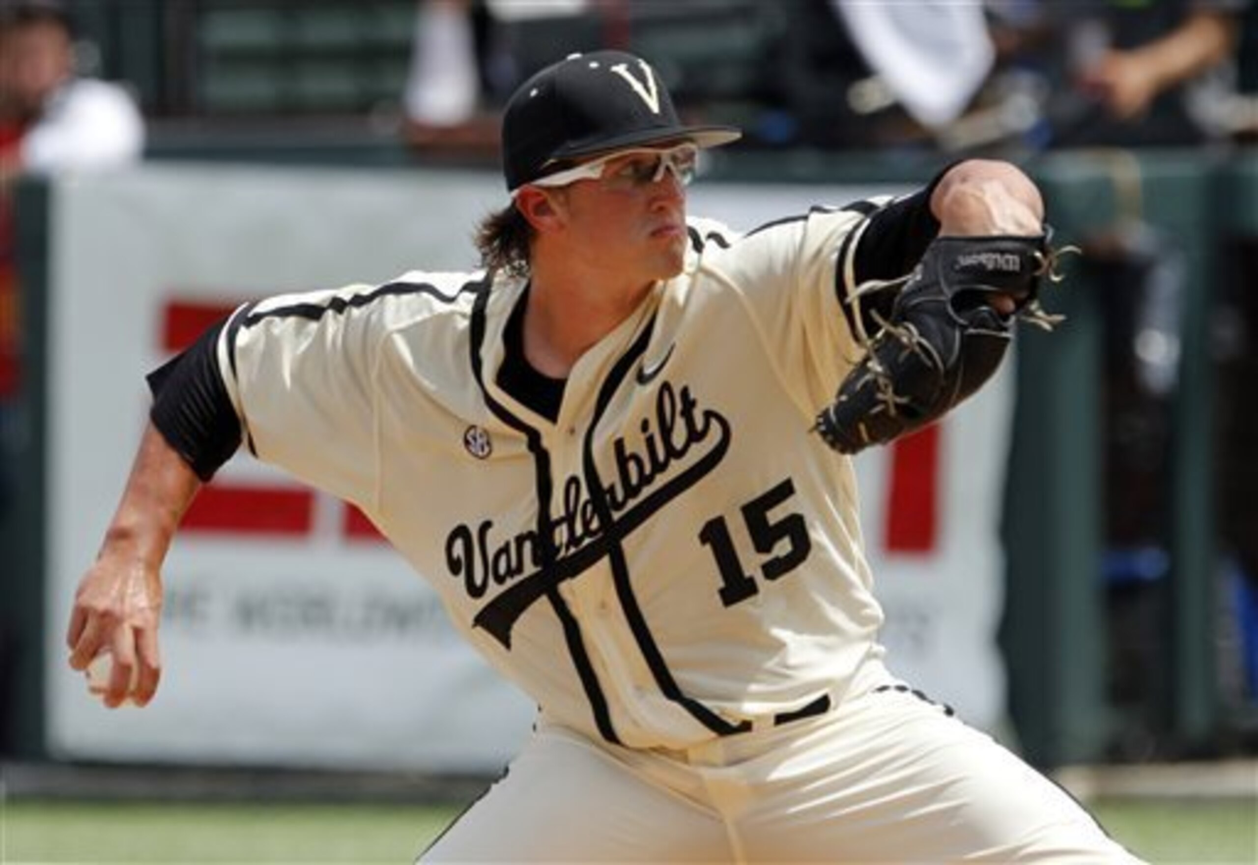 RHP Carson Fulmer (Vanderbilt) RHP Carson Fulmer (Vanderbilt)