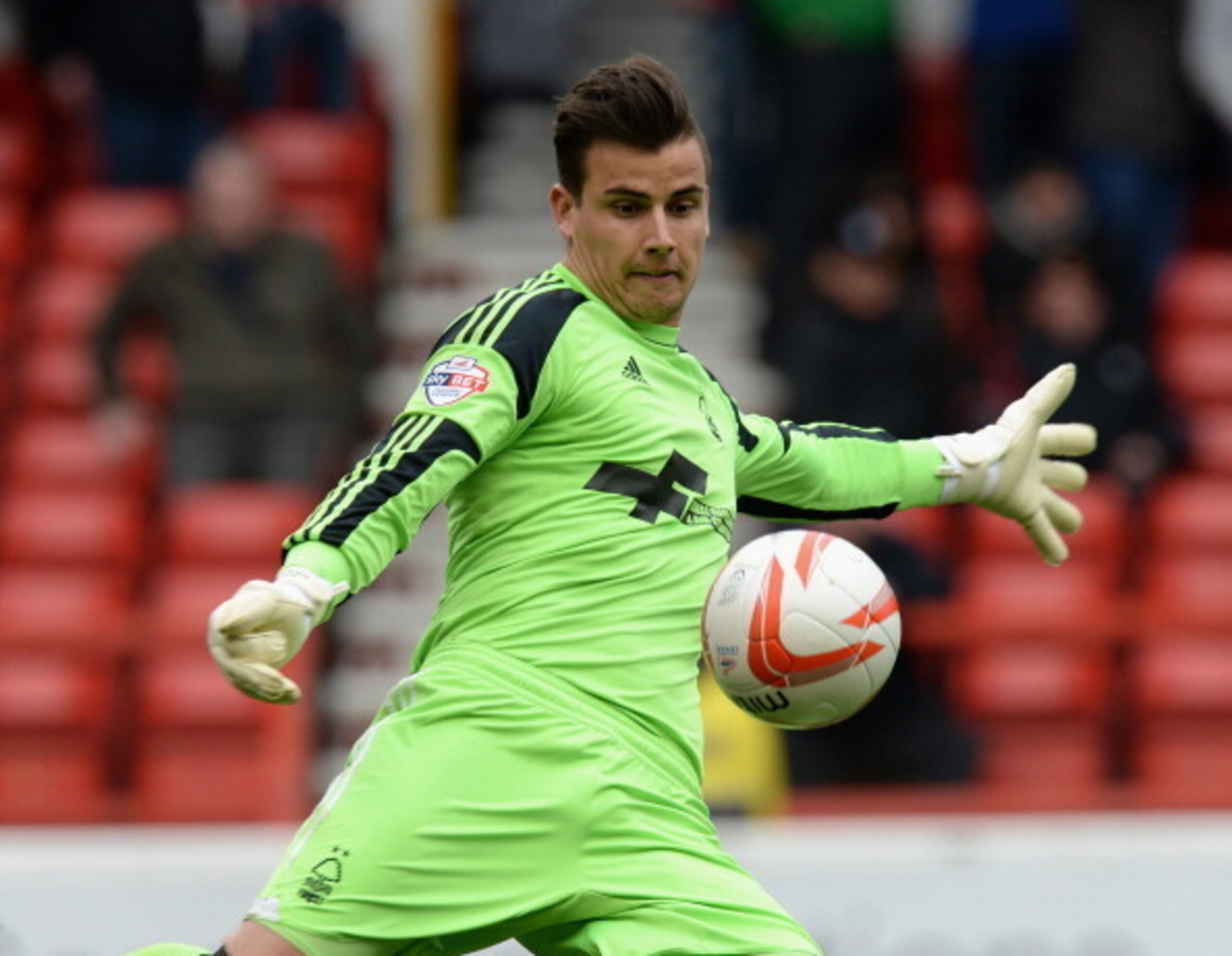 Could Darlow be brought in to compete with Lloris at Spurs?
