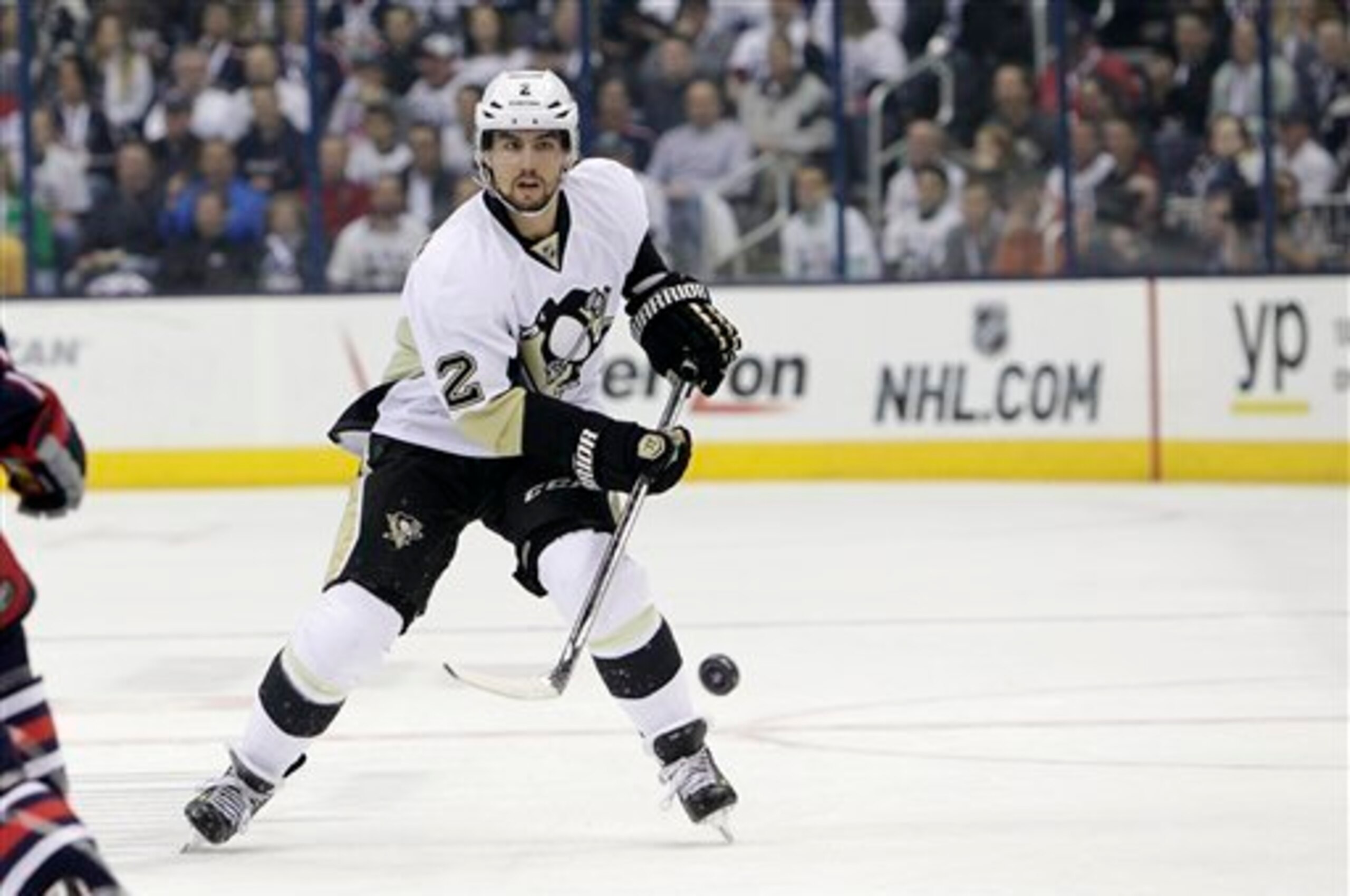 Pittsburgh Penguins defenseman Matt Niskanen.
