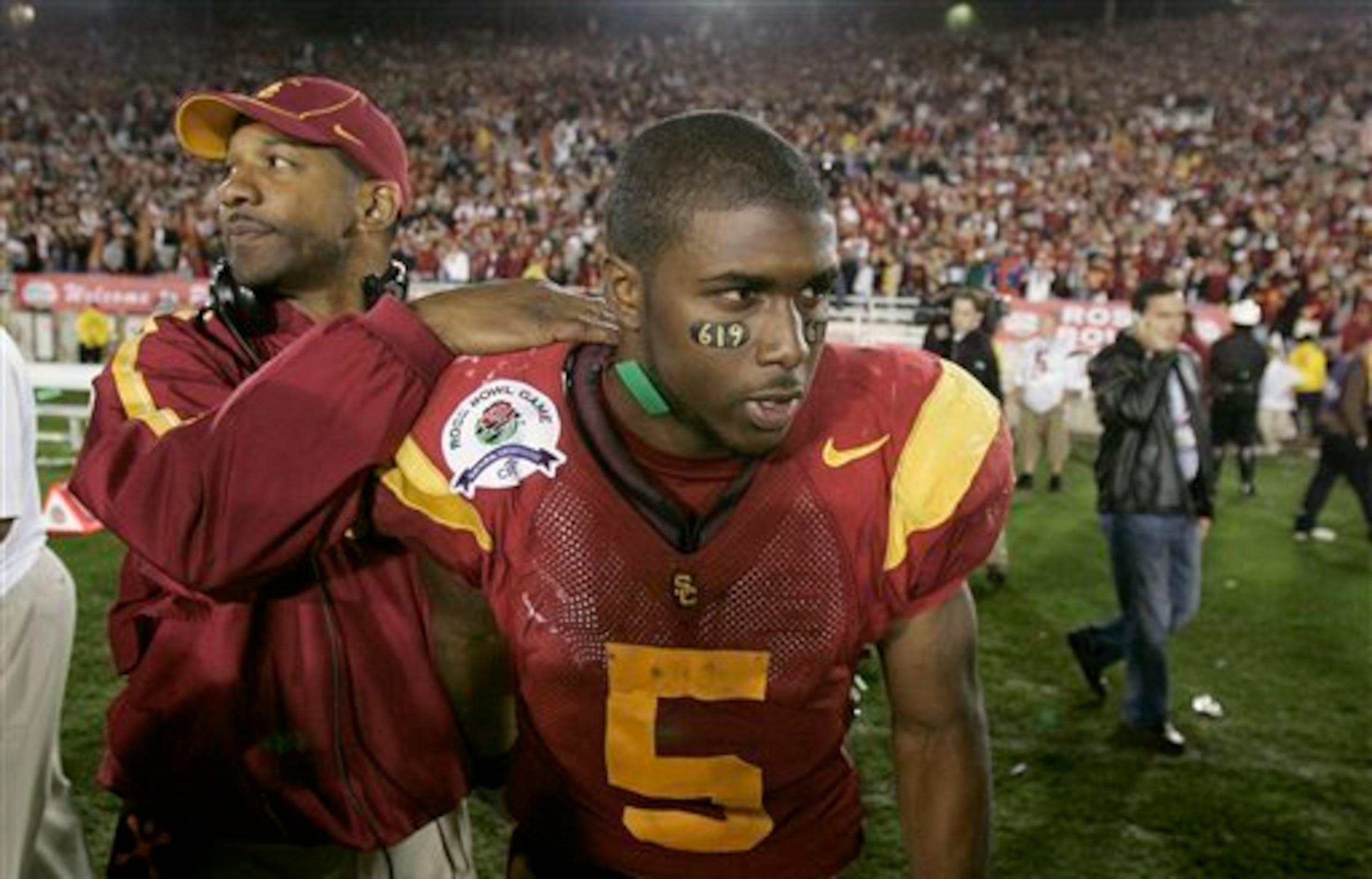 Reggie Bush was forced to give back his 2005 Heisman Trophy following USC's NCAA sanctions. Reggie Bush was forced to give back his 2005 Heisman Trophy following USC's NCAA sanctions.
