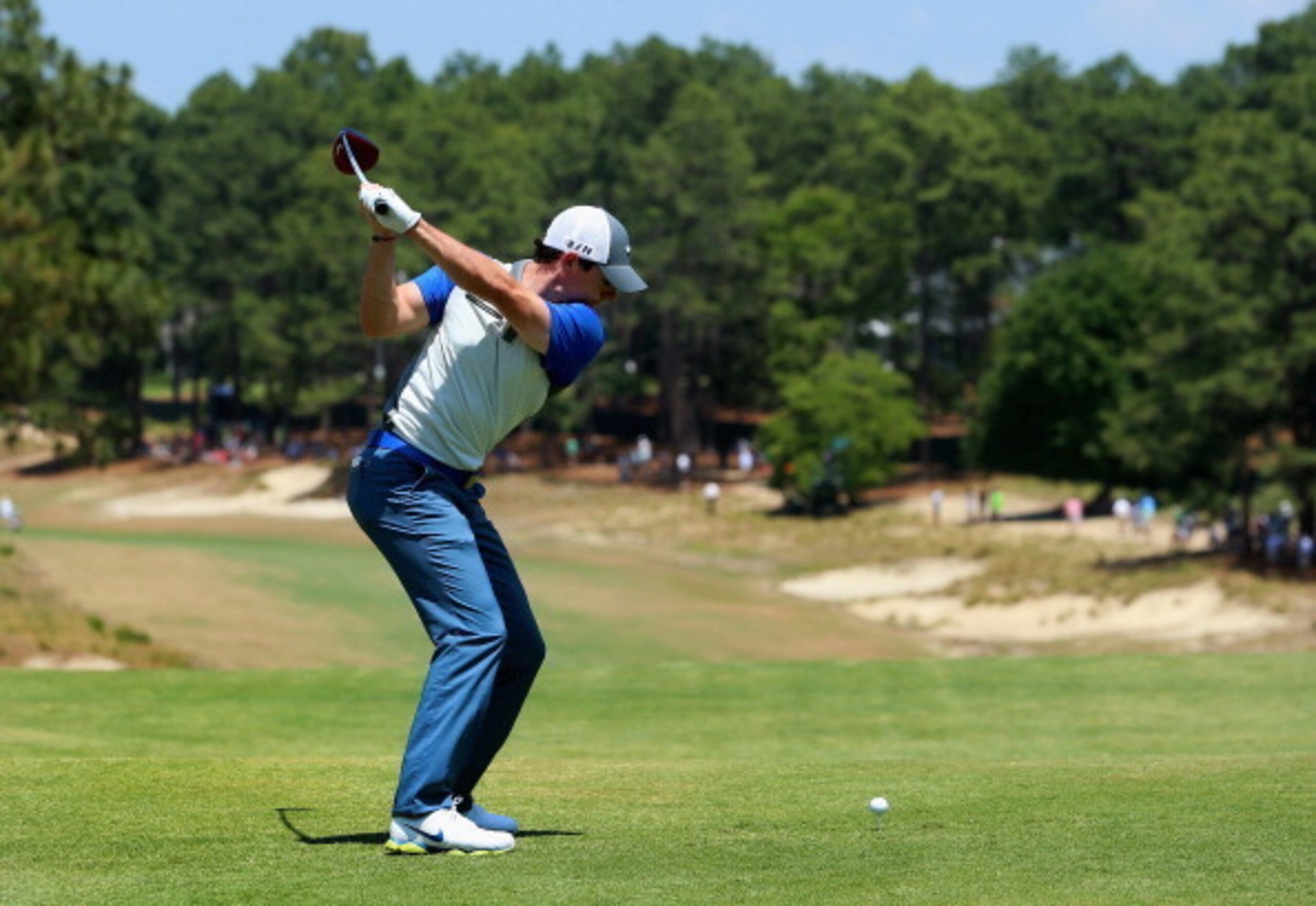 Rory McIlroy tees off on the fourth hole on No. 2.