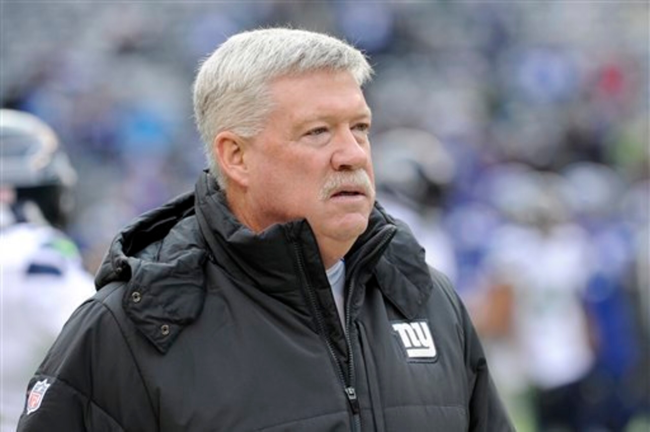 Former offensive coordinator Kevin Gilbride.