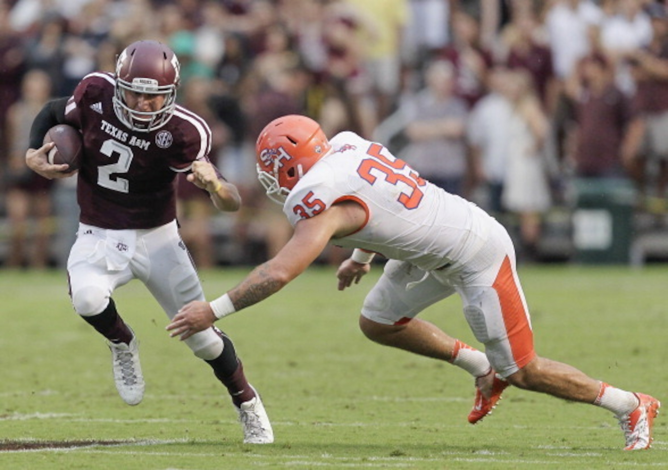 Texas A&M quarterback Johnny Manziel picked apart Sam Houston State last season.