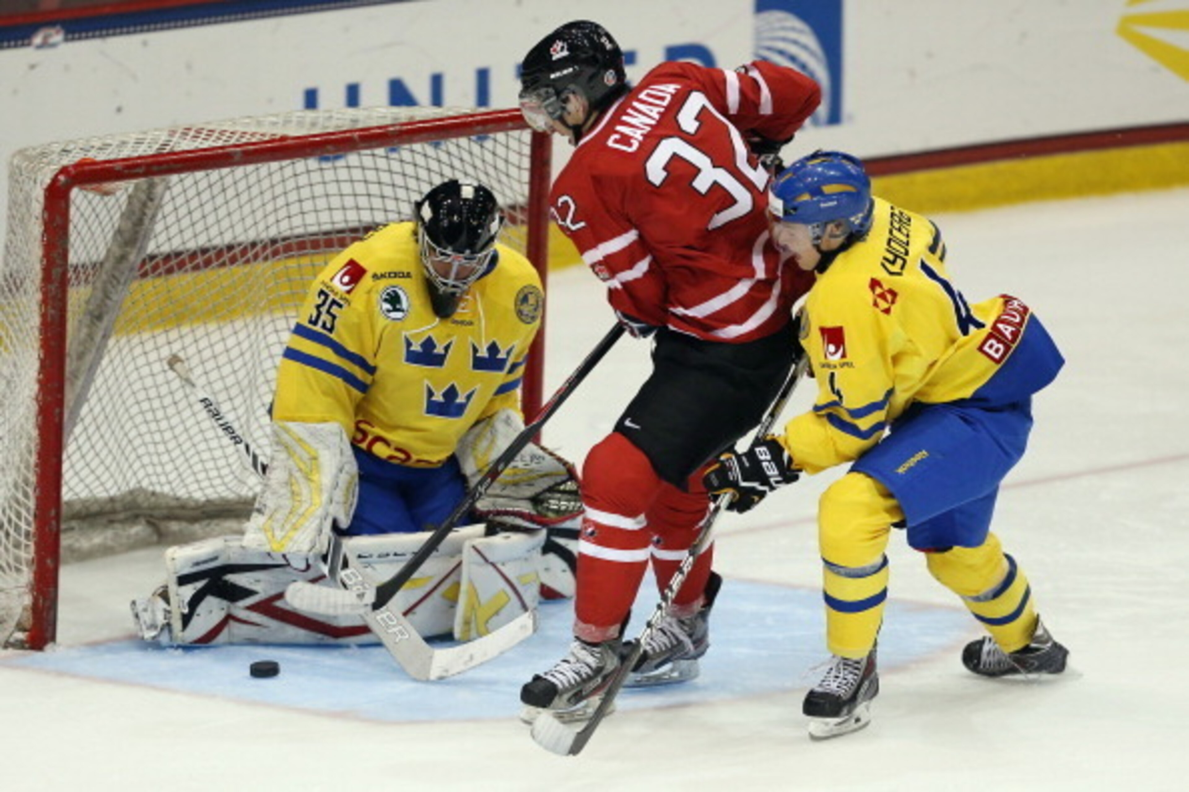 Jonas Johansson (far left)