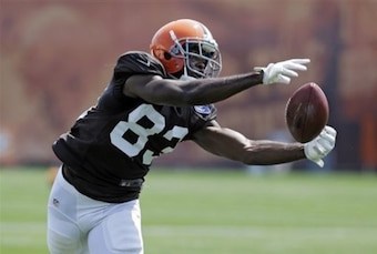 Cordell Roberson impressed during Browns' camp last summer. Could he stick this time?