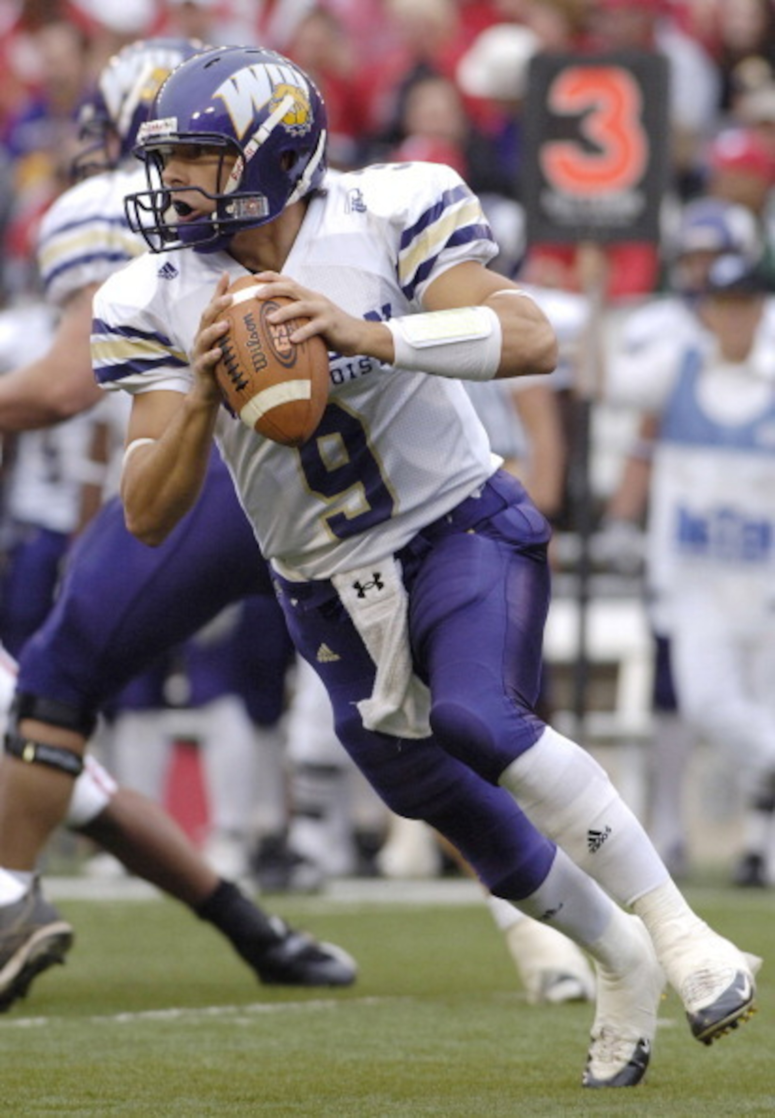 FCS Western Illinois shouldn't pose too much of a threat to the Badgers.