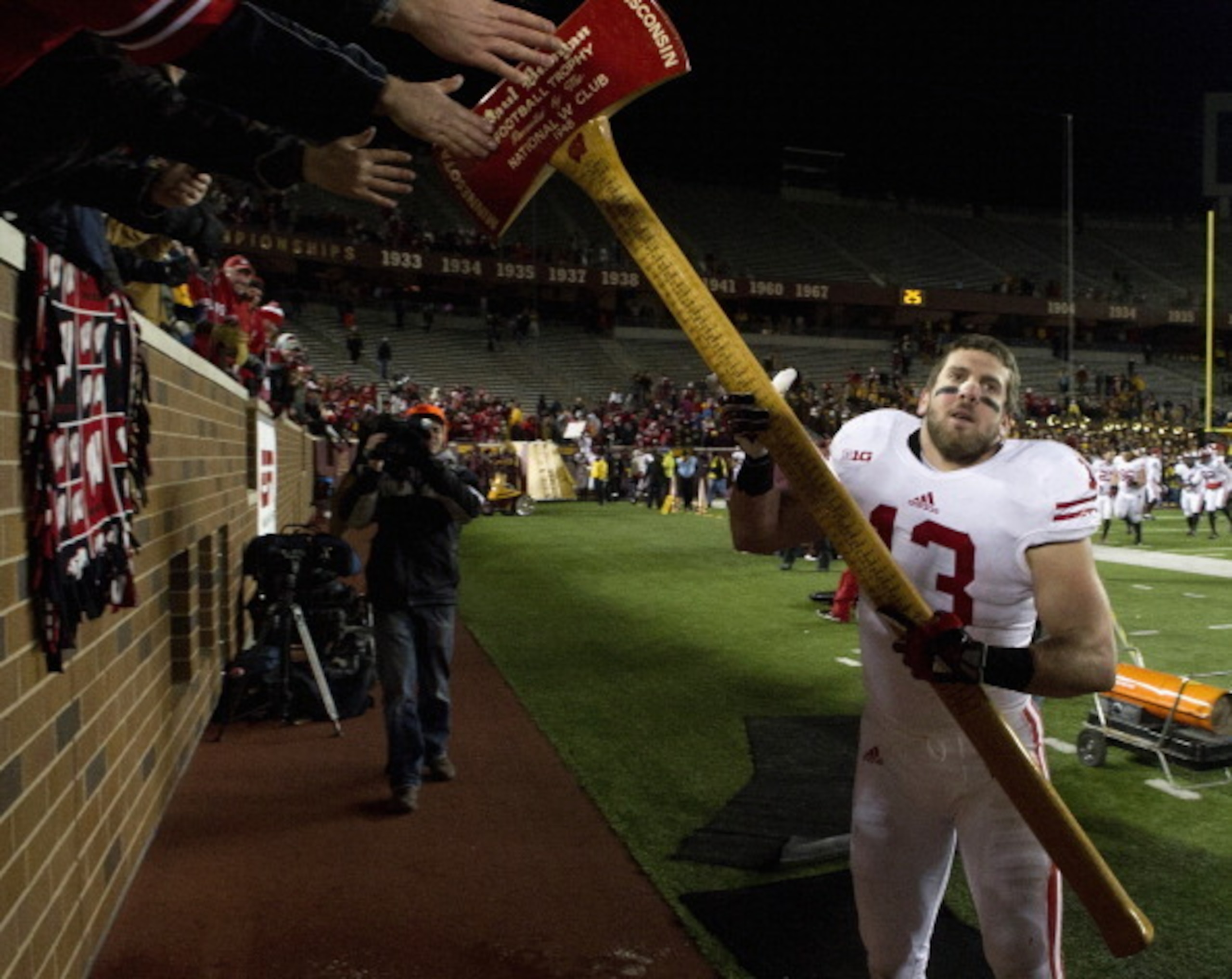 The Badgers look to hold on to Paul Bunyan's Axe in their season-ending tilt against Minnesota.